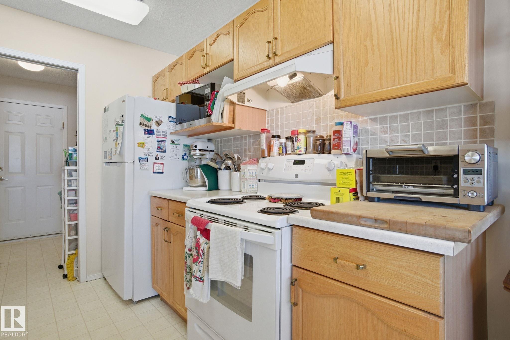 Photo 17 at 56 - 13320 124st NW, Kensington, Edmonton