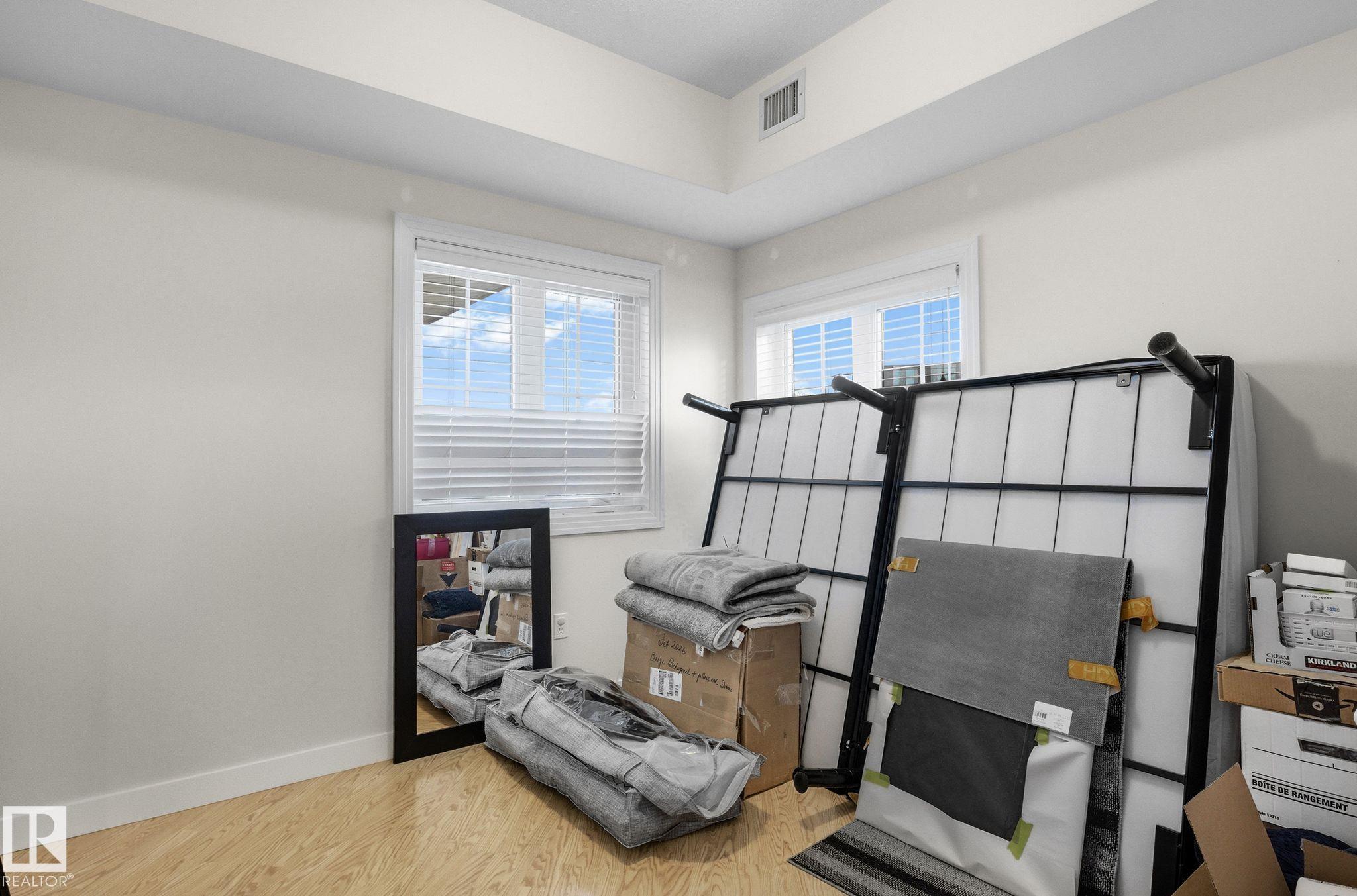 Photo 22 at 406 - 10333 112 Street NW, Wîhkwêntôwin, Edmonton