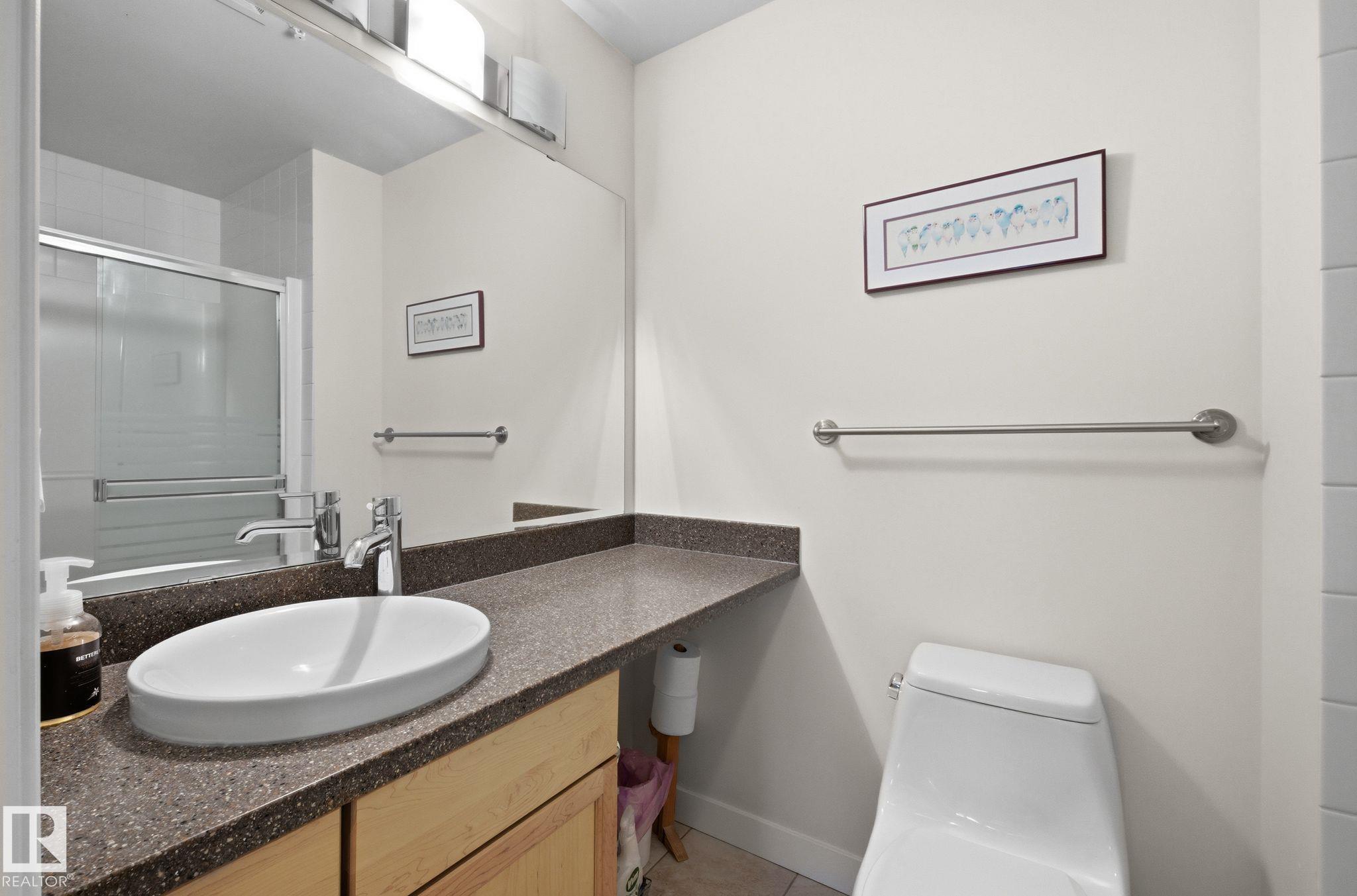 Photo 25 at 406 - 10333 112 Street NW, Wîhkwêntôwin, Edmonton