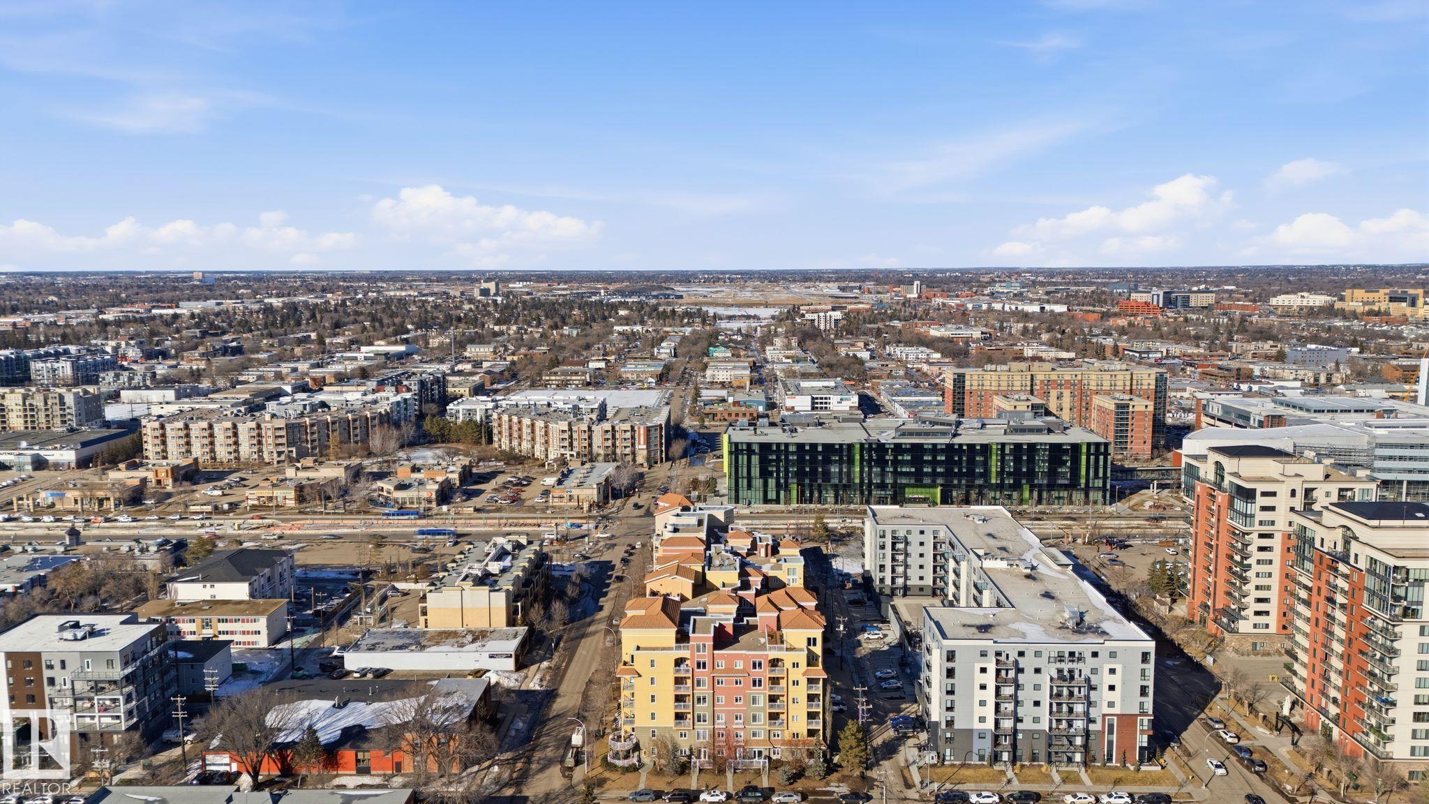 Photo 38 at 406 - 10333 112 Street NW, Wîhkwêntôwin, Edmonton