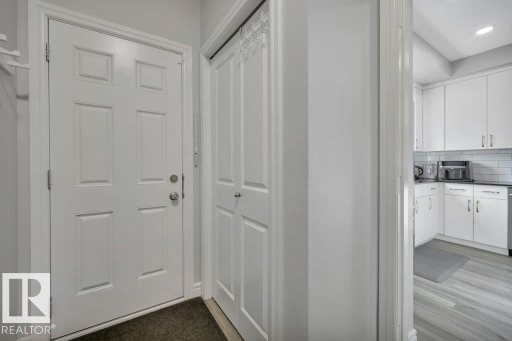 Photo 18 at 2067 Desrochers Drive SW, Desrochers Area, Edmonton