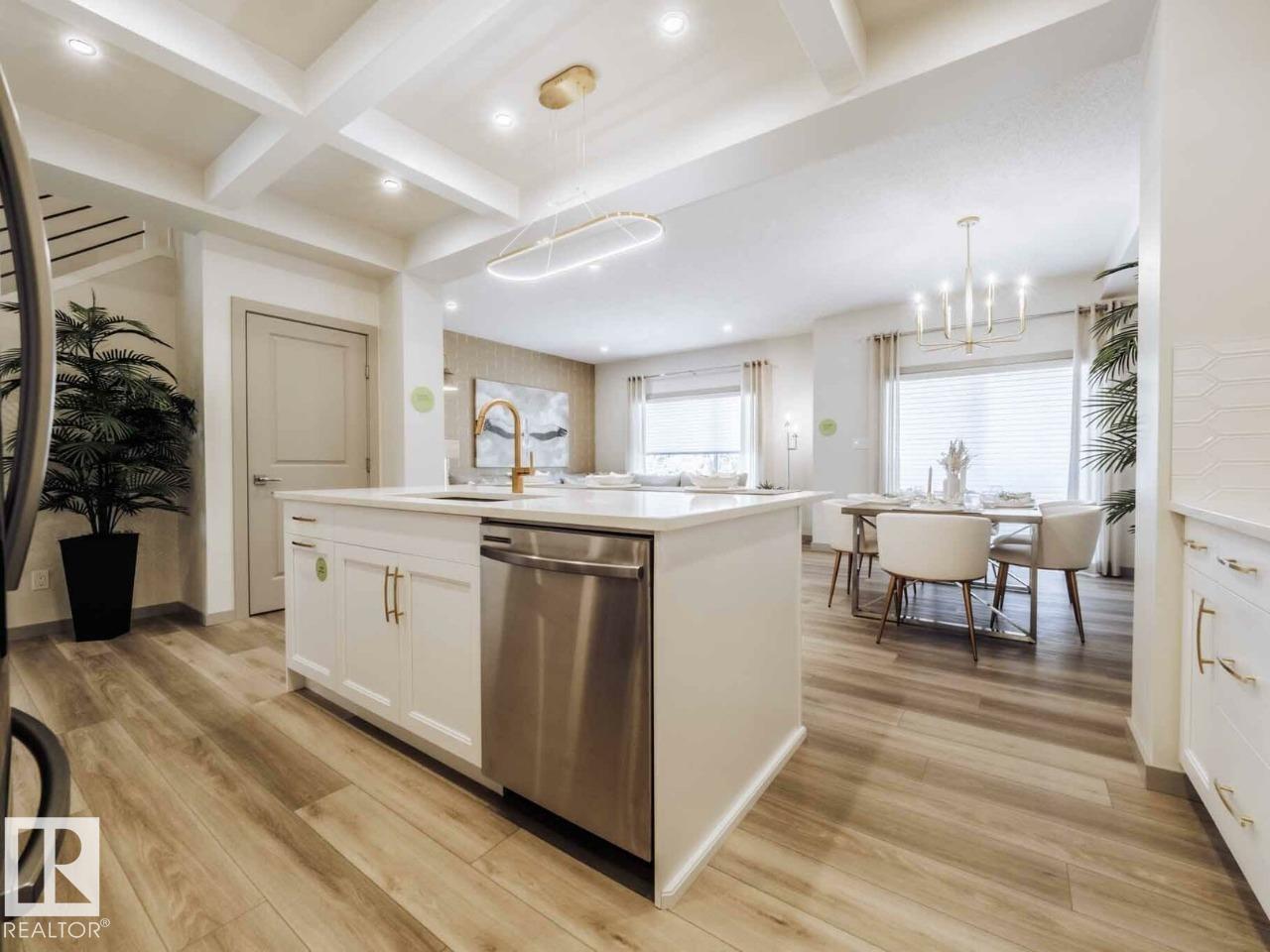 18004 70 Street NW, Crystallina Nera East, Edmonton