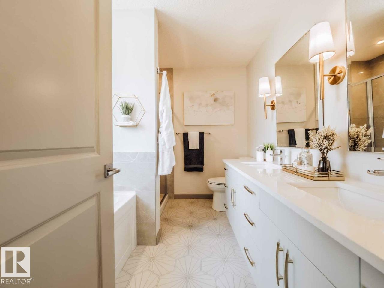 Photo 10 at 18004 70 Street NW, Crystallina Nera East, Edmonton