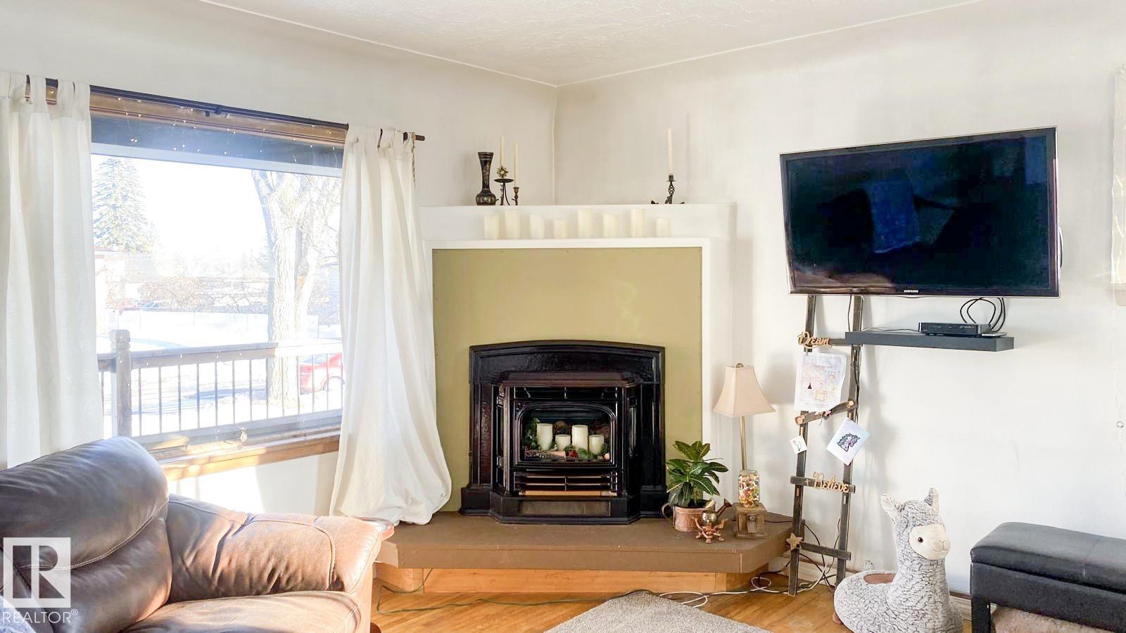 Picture for 12124 128 ST NW