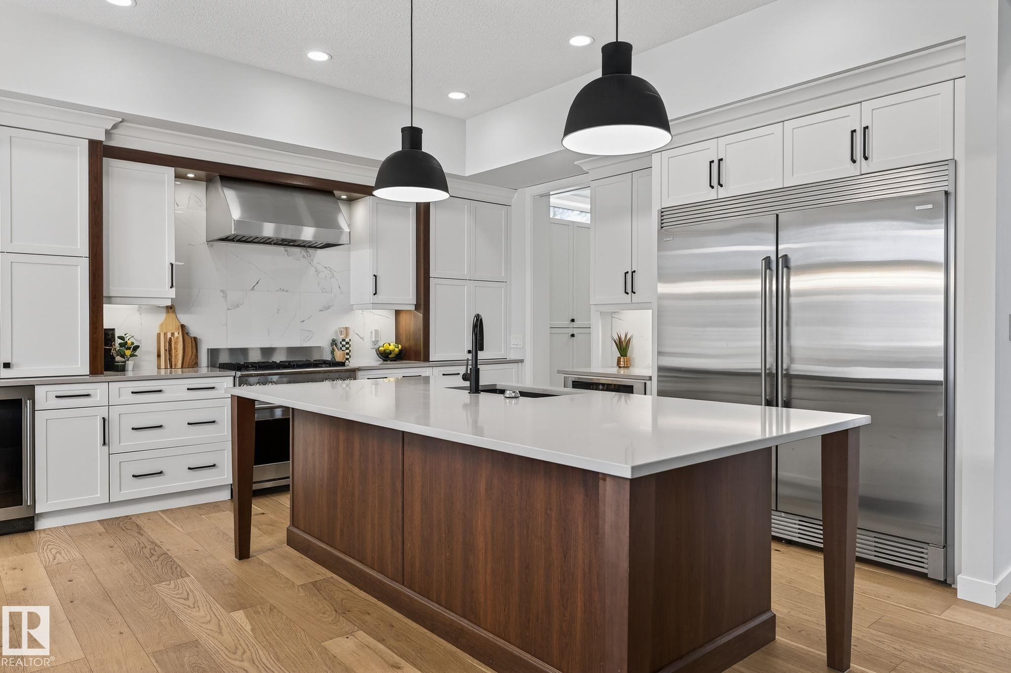 Photo 15 at 10908 57 Avenue NW, Pleasantview, Edmonton