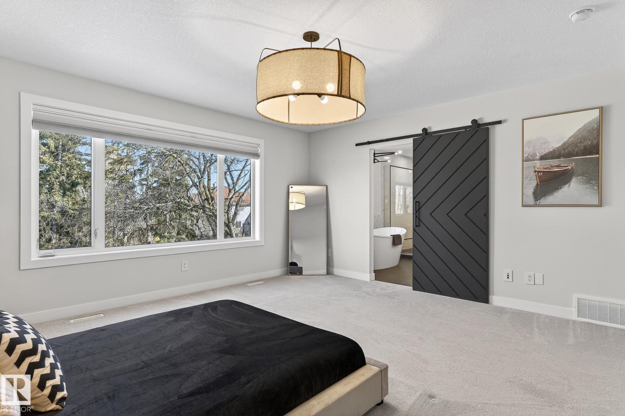 Photo 32 at 10908 57 Avenue NW, Pleasantview, Edmonton