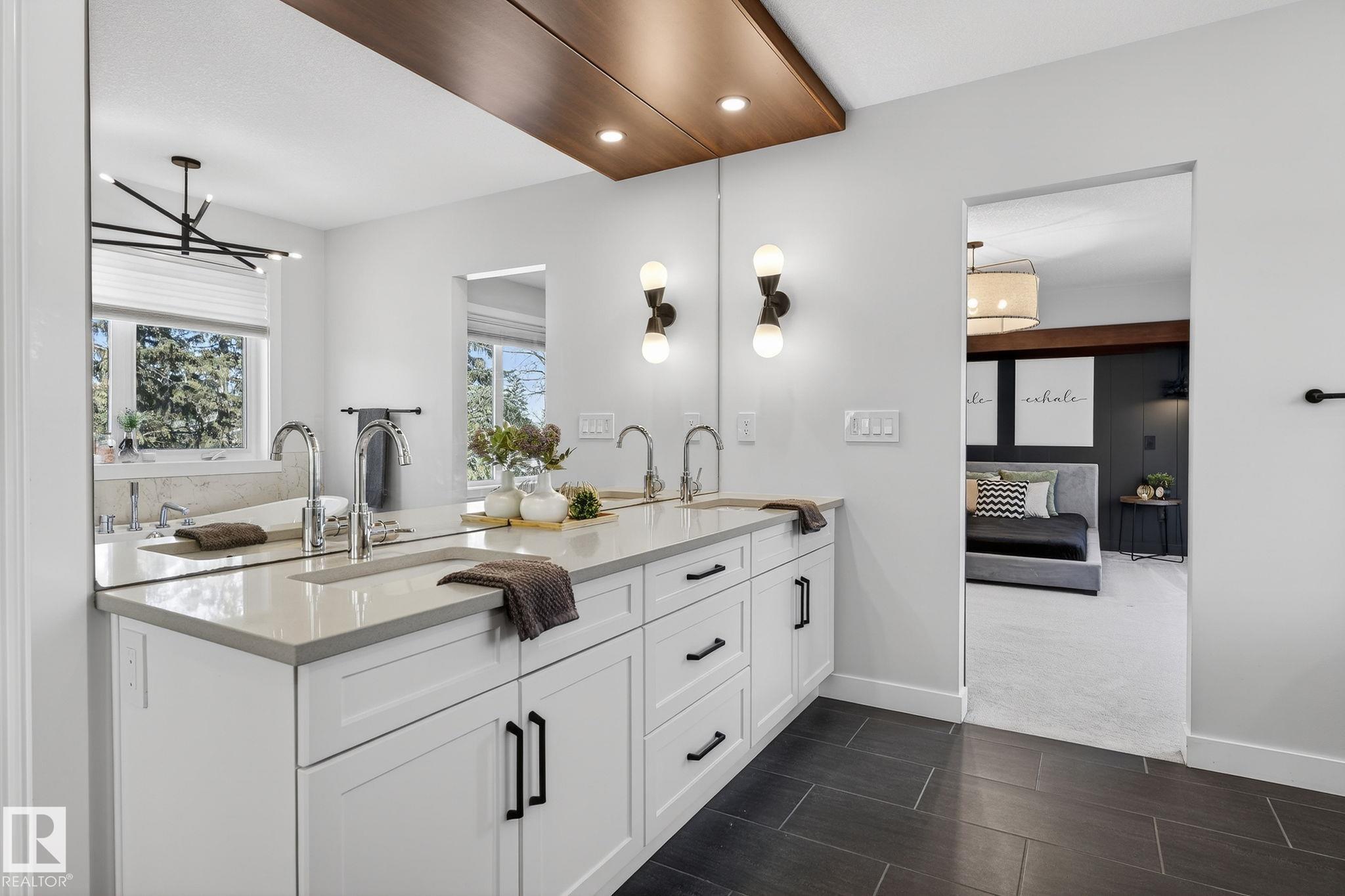 Photo 36 at 10908 57 Avenue NW, Pleasantview, Edmonton