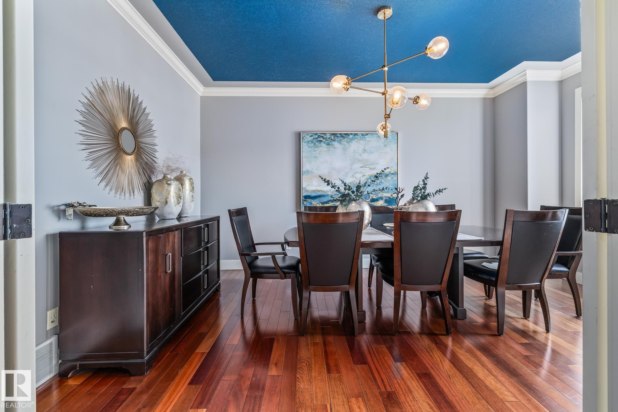 Photo 7 at 727 107a Street SW, Richford, Edmonton