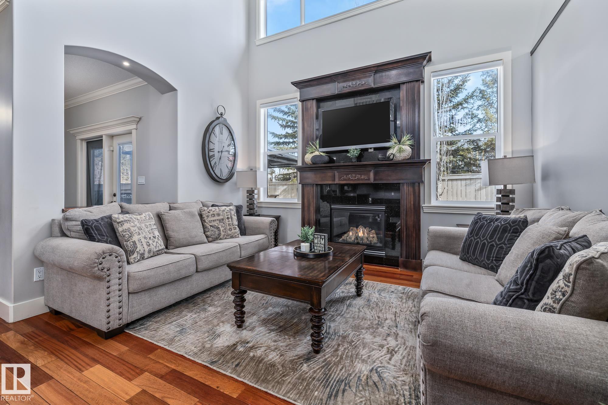 Photo 10 at 727 107a Street SW, Richford, Edmonton