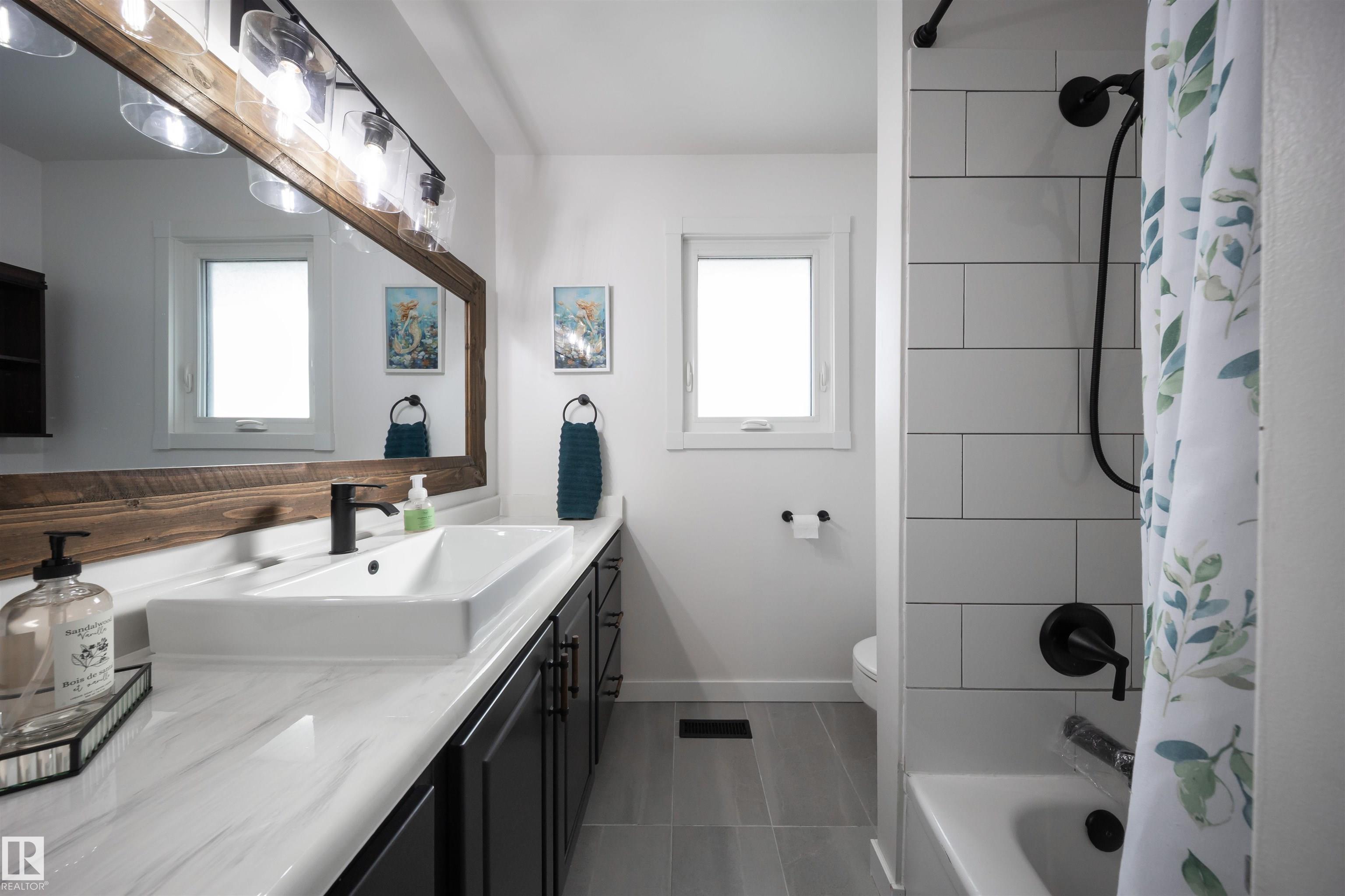 Photo 46 at 48 Glengarry Crescent, Glen Allan, Sherwood Park