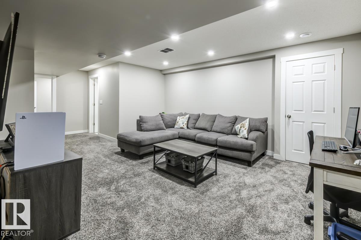 Photo 40 at 4317 Prowse Link SW, Paisley, Edmonton