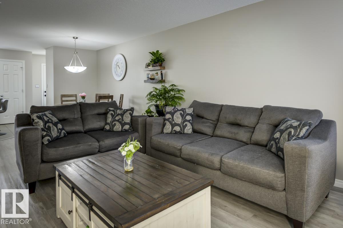 Photo 8 at 4317 Prowse Link SW, Paisley, Edmonton