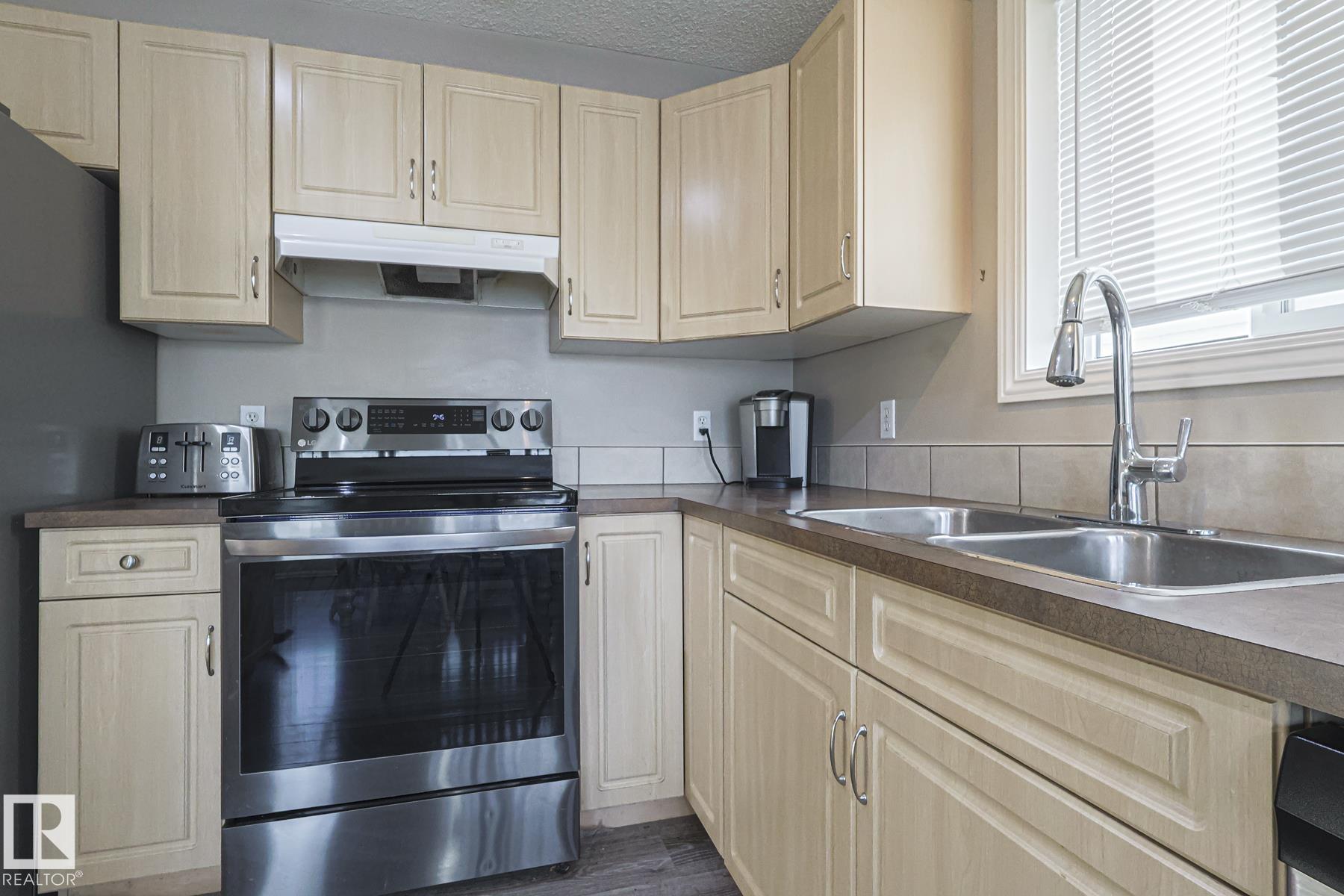 Photo 11 at 26 Summerland Way, Summerwood, Sherwood Park