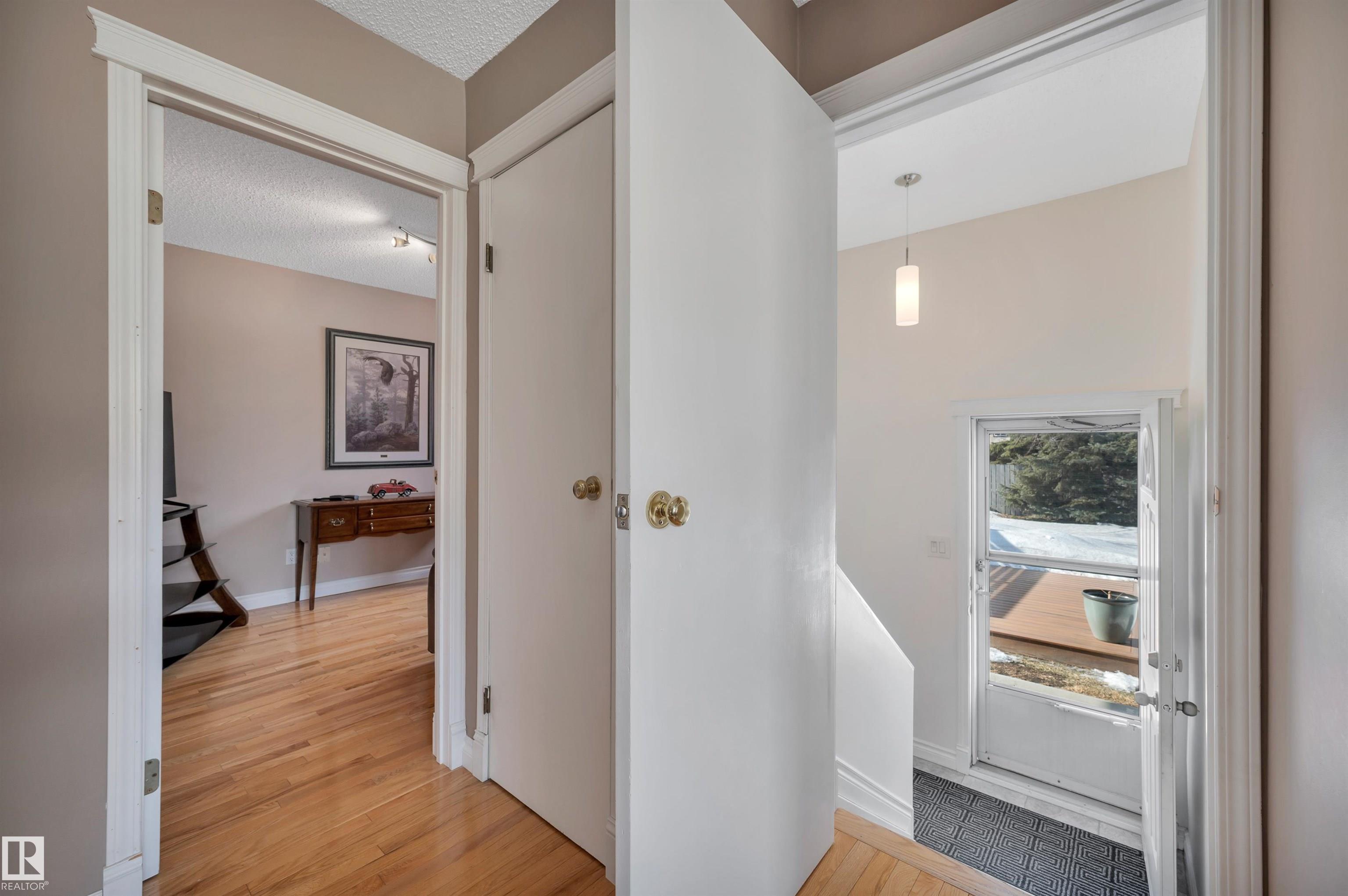 Photo 24 at 12944 28 Street NW, Kernohan, Edmonton