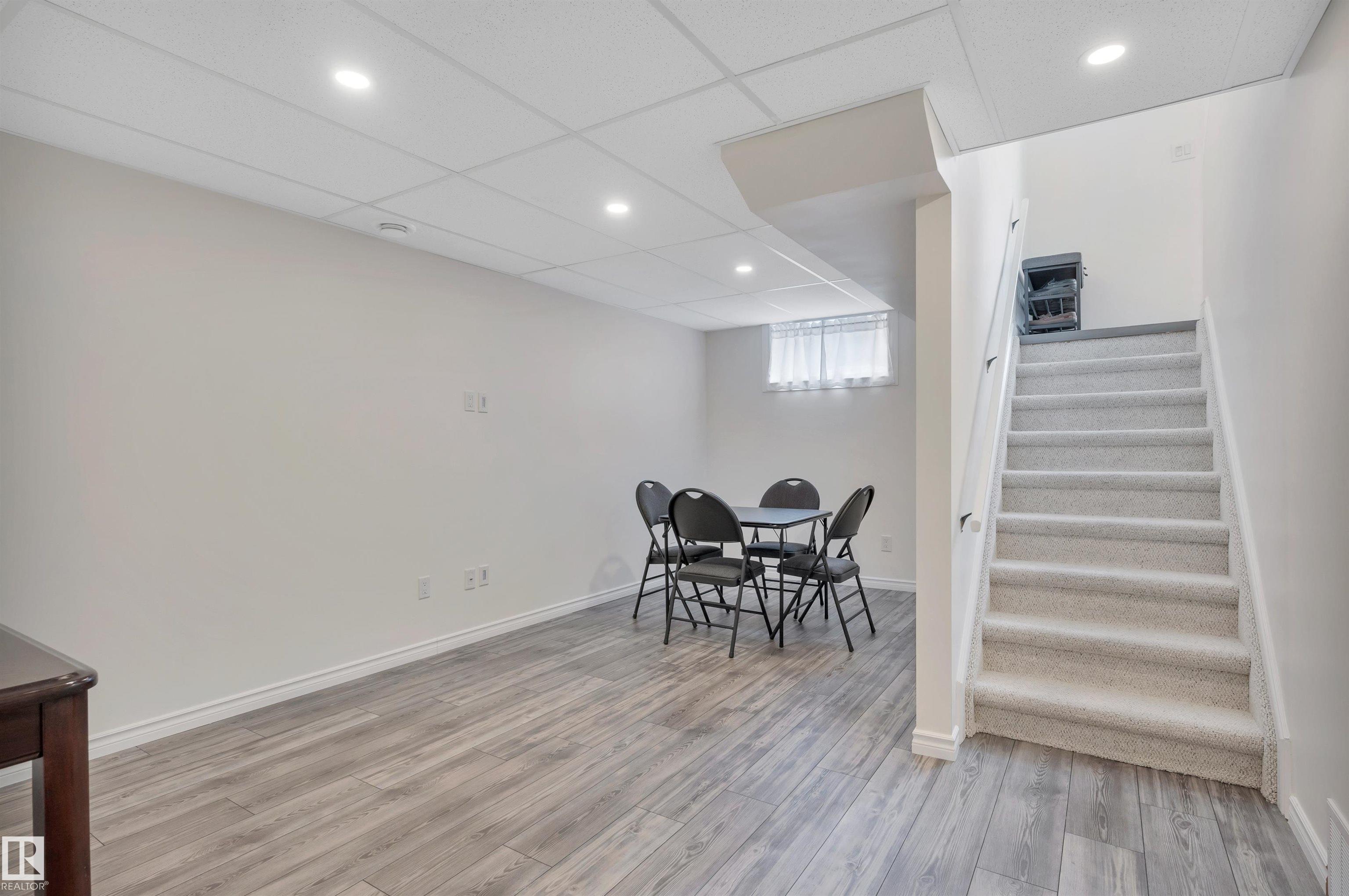 Photo 25 at 12944 28 Street NW, Kernohan, Edmonton