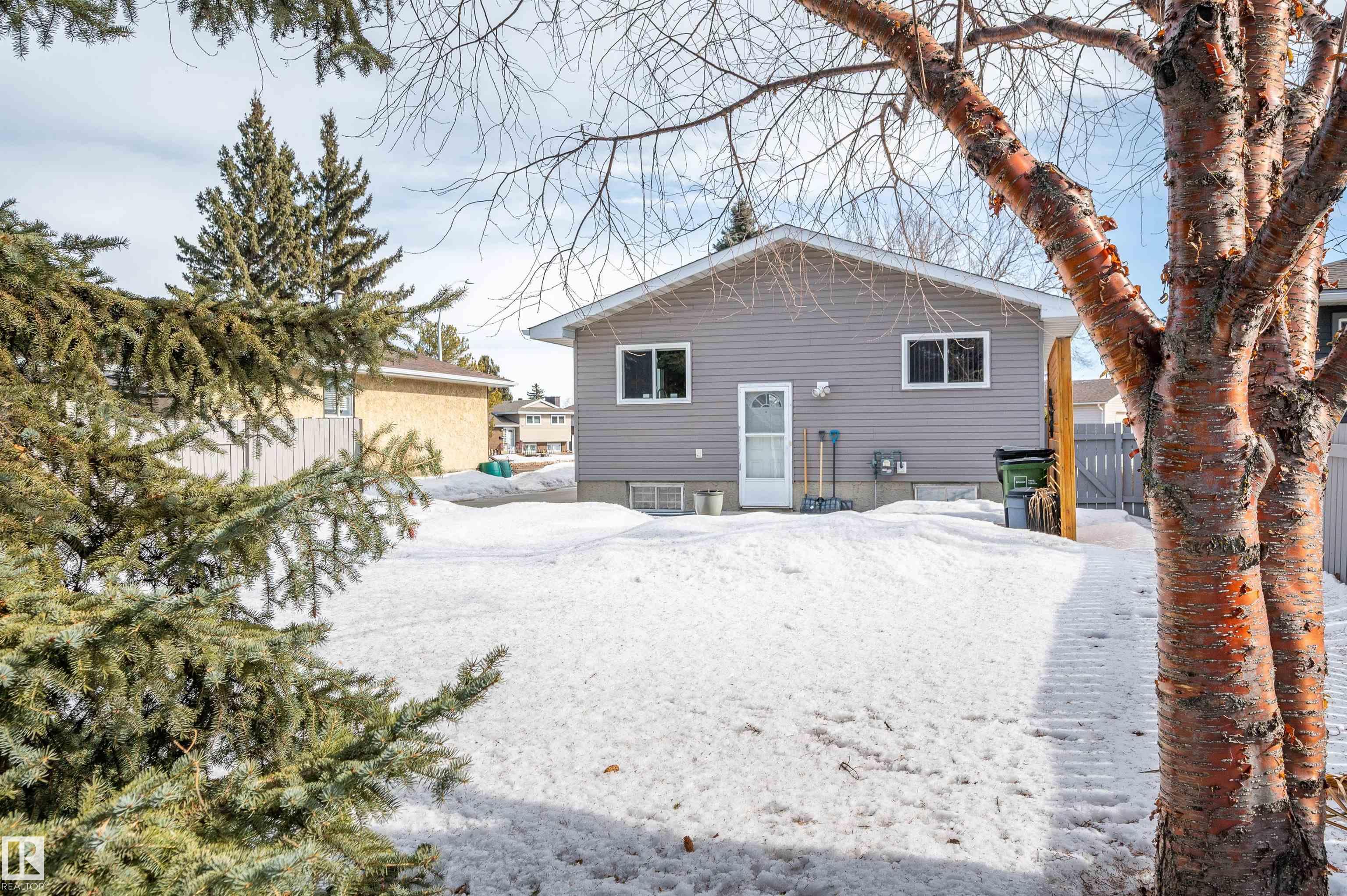 Photo 42 at 12944 28 Street NW, Kernohan, Edmonton