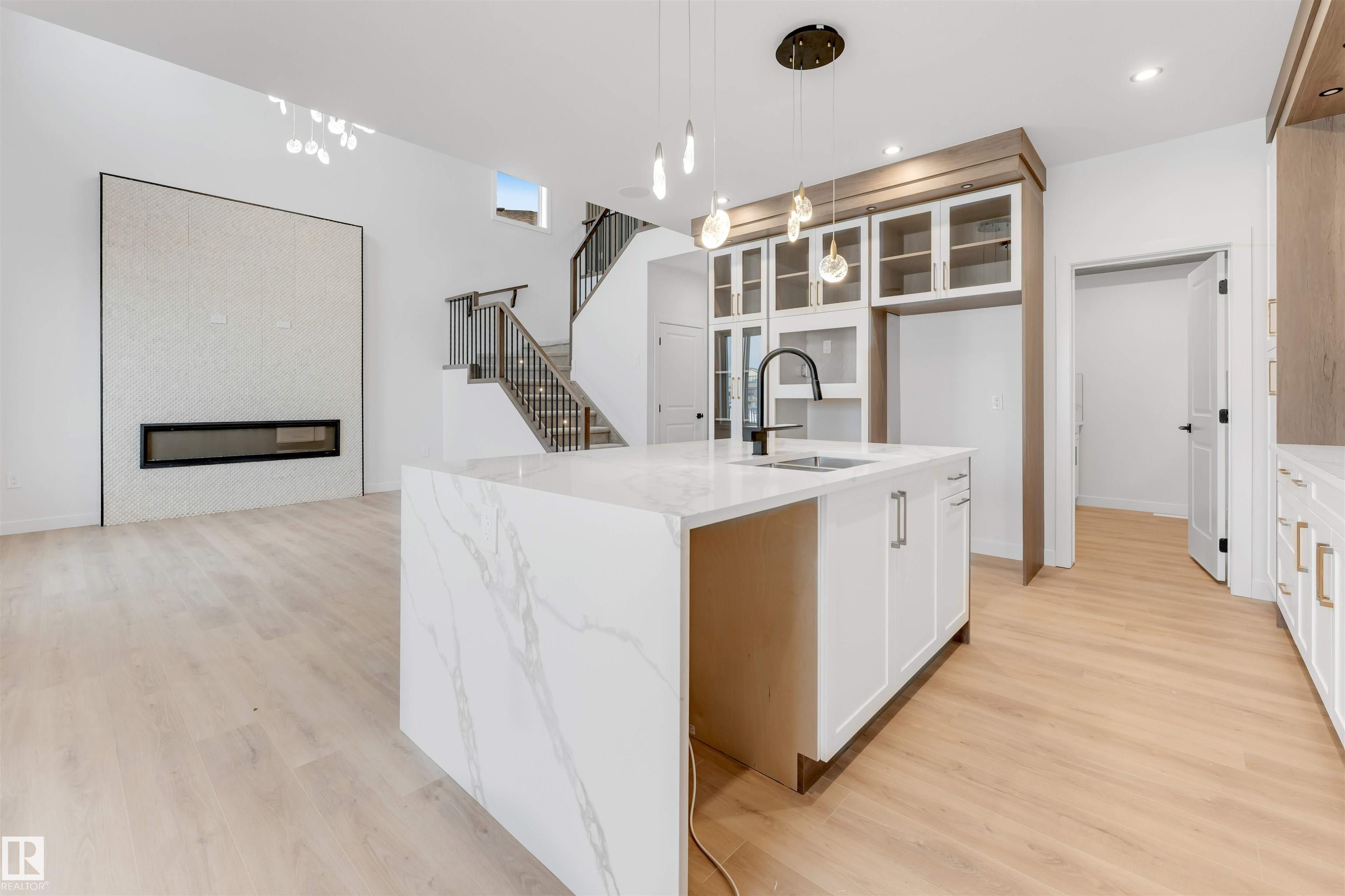 13 Trill point(e), Tonewood, Spruce Grove