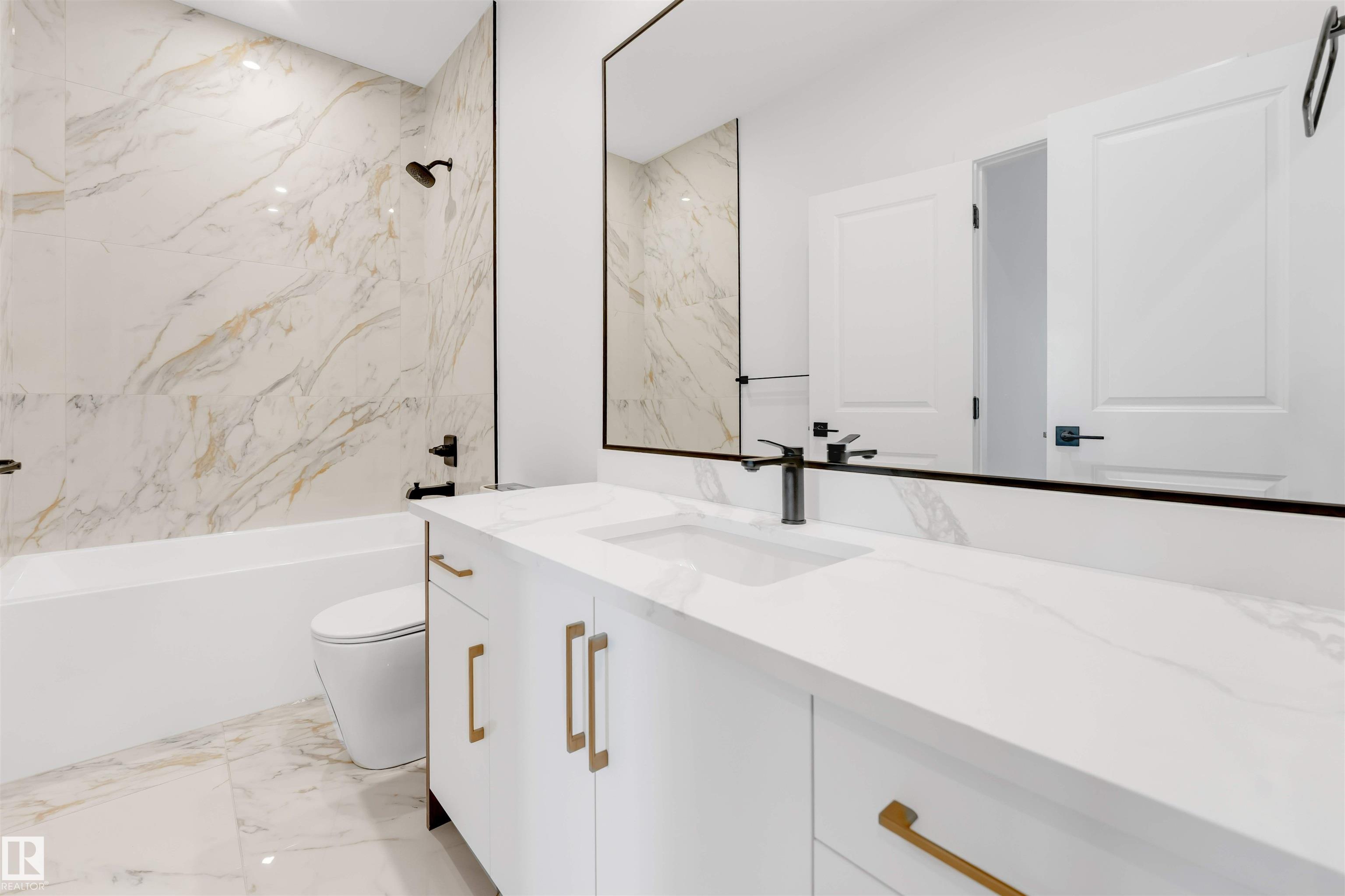 Photo 41 at 13 Trill point(e), Tonewood, Spruce Grove