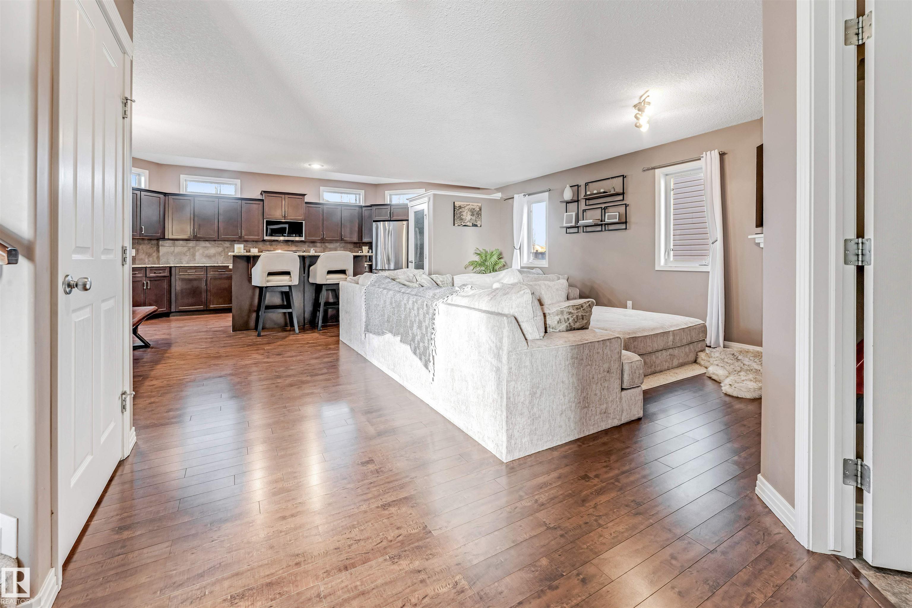 Photo 15 at 66 Rue Montalet, Montalet, Beaumont