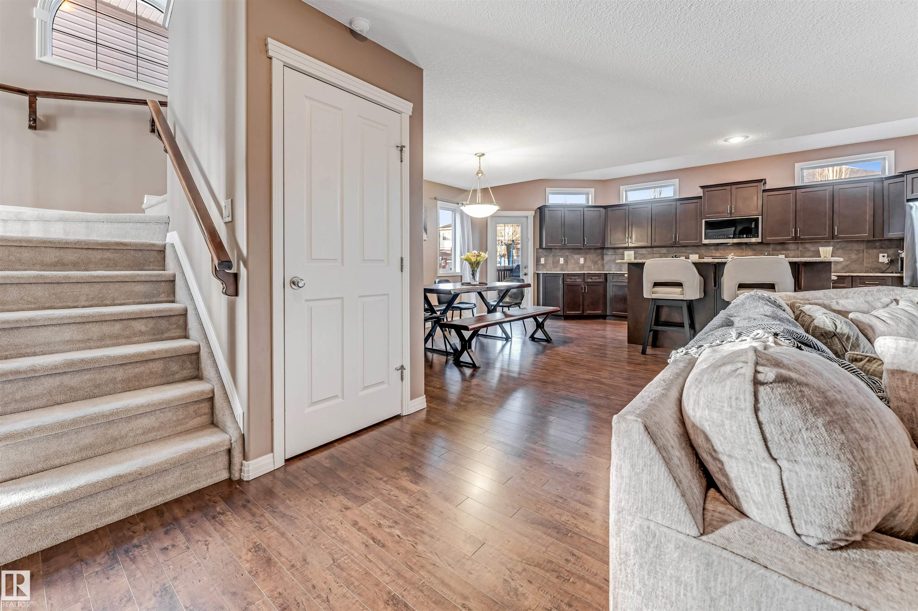 Photo 17 at 66 Rue Montalet, Montalet, Beaumont