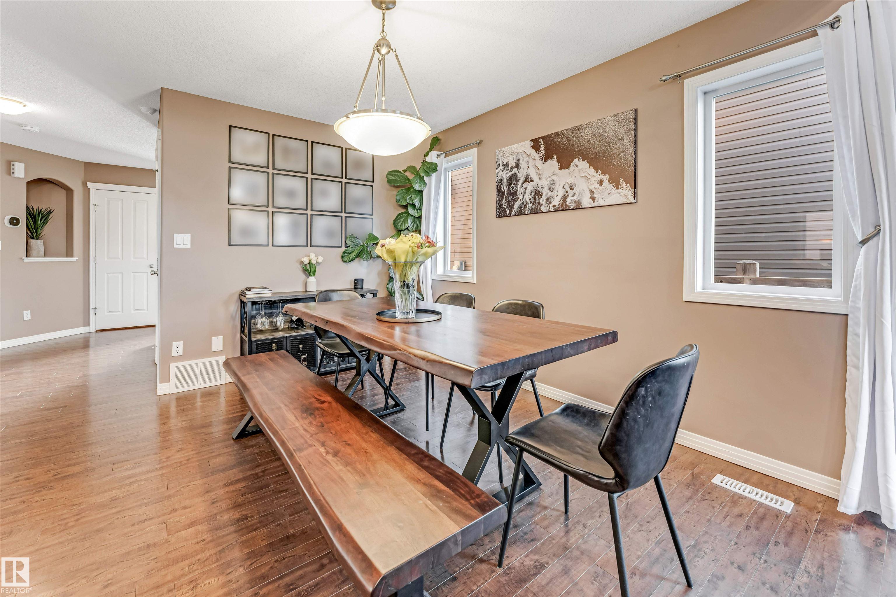 Photo 23 at 66 Rue Montalet, Montalet, Beaumont