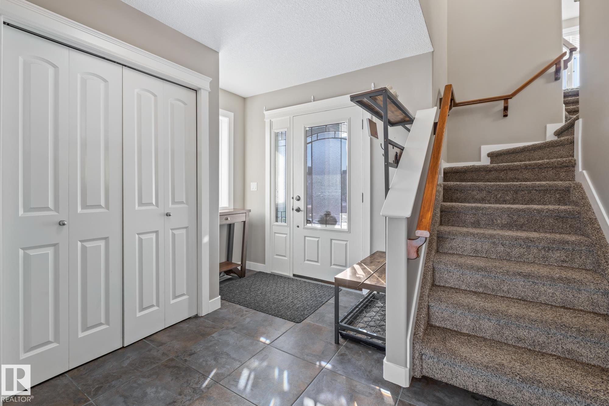 9702 104 Avenue, Morinville