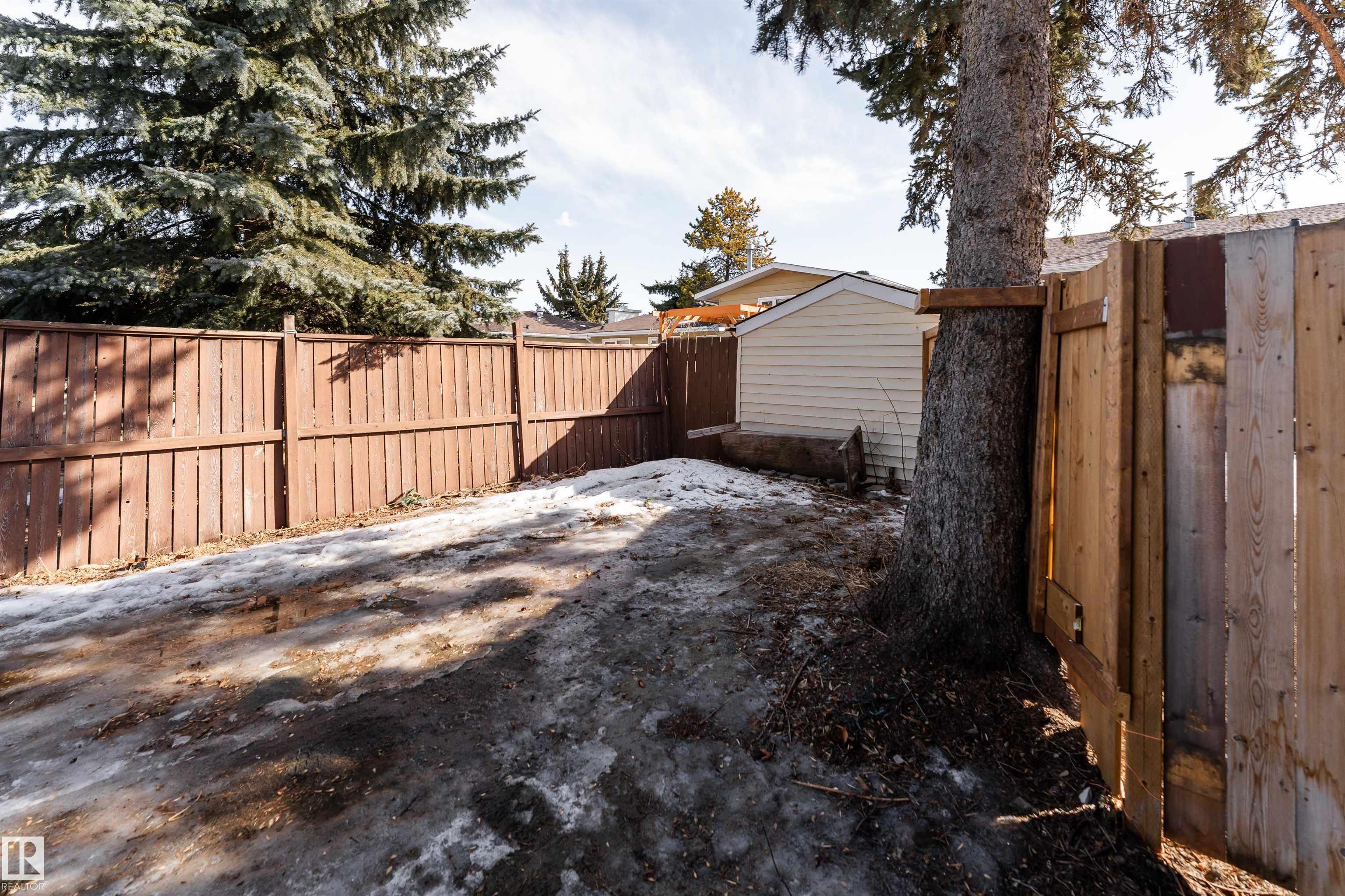 Photo 42 at 1518 Knottwood Road N NW, Ekota, Edmonton