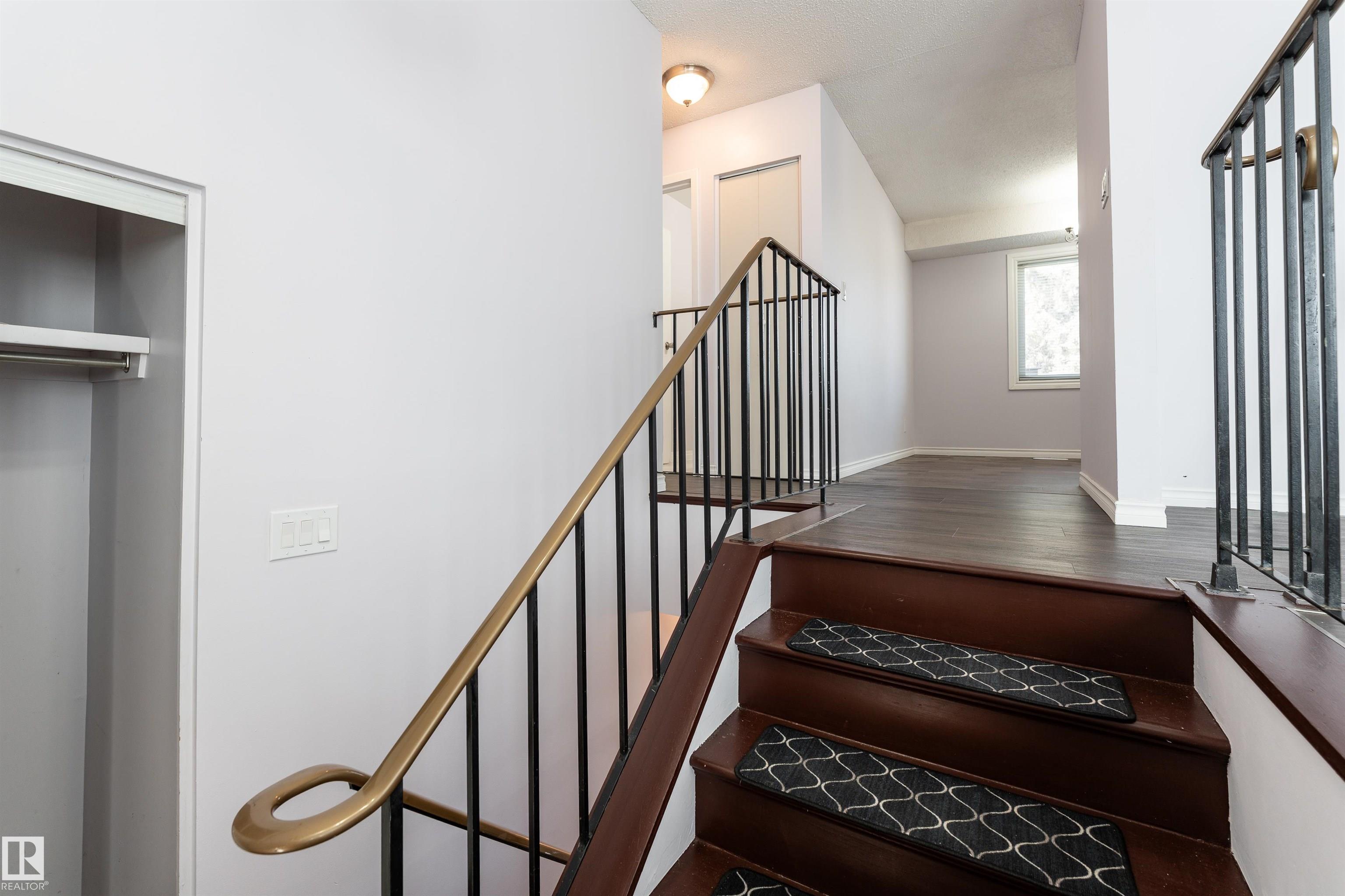 Photo 59 at 1518 Knottwood Road N NW, Ekota, Edmonton