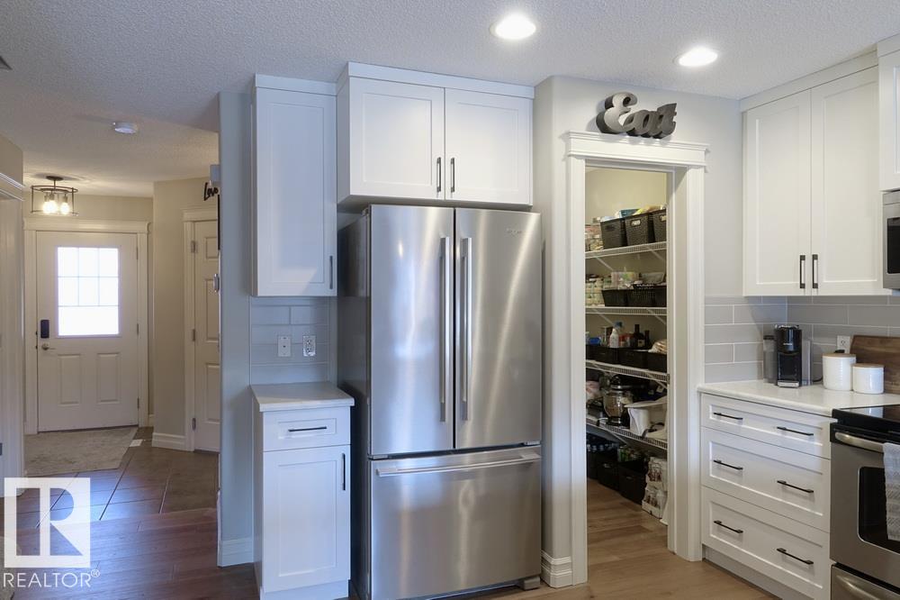 Photo 8 at 7485 Ellesmere Way, Emerald Hills, Sherwood Park