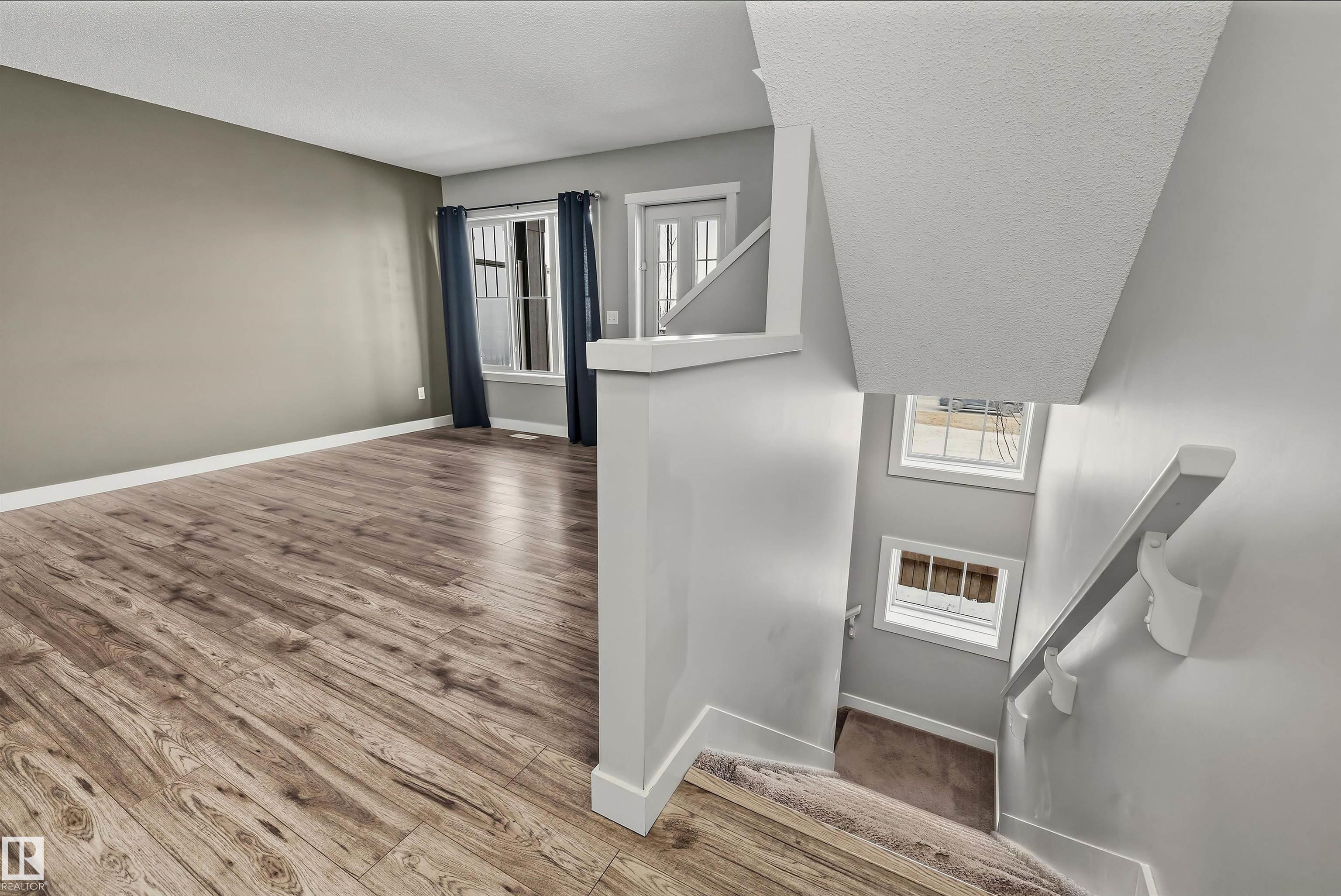 Photo 25 at 45 - 1005 Graydon Hill Boulevard SW, Graydon Hill, Edmonton