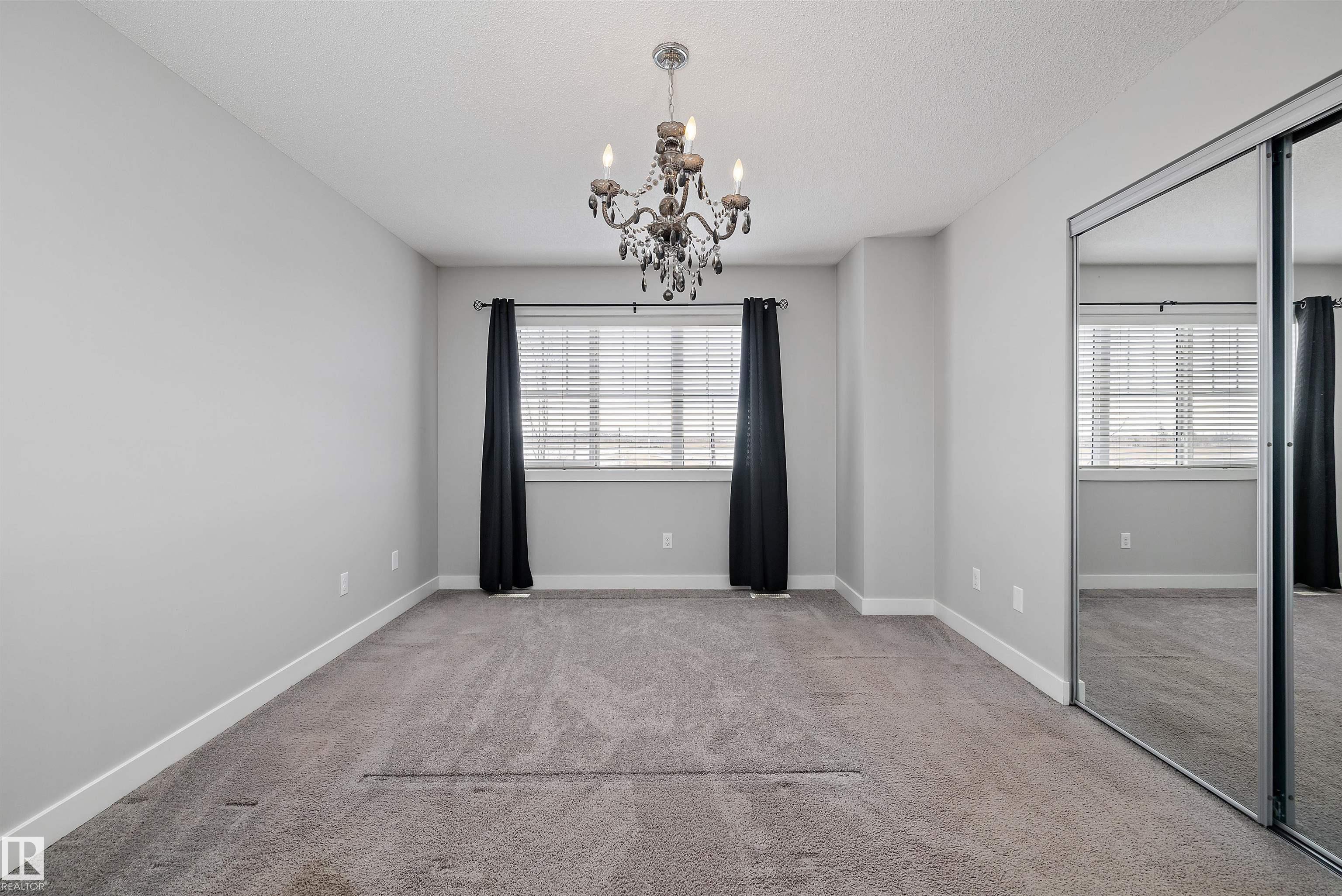 Photo 32 at 45 - 1005 Graydon Hill Boulevard SW, Graydon Hill, Edmonton