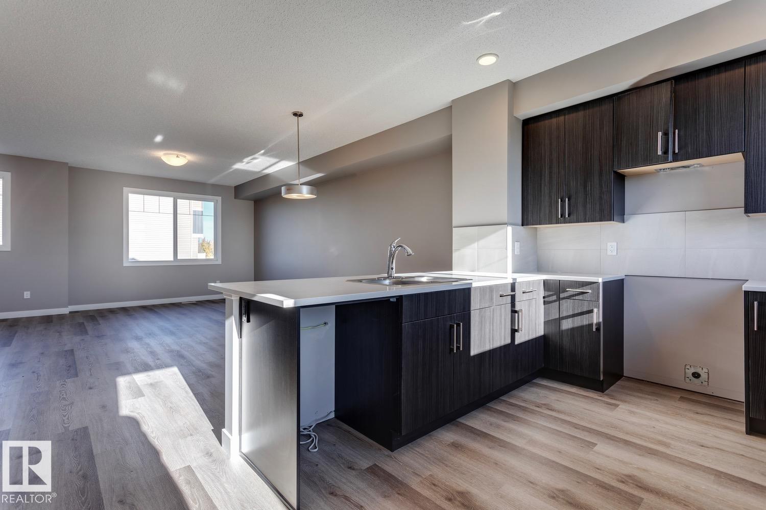 Photo 12 at 48 - 13139 205 Street NW, Trumpeter Area, Edmonton