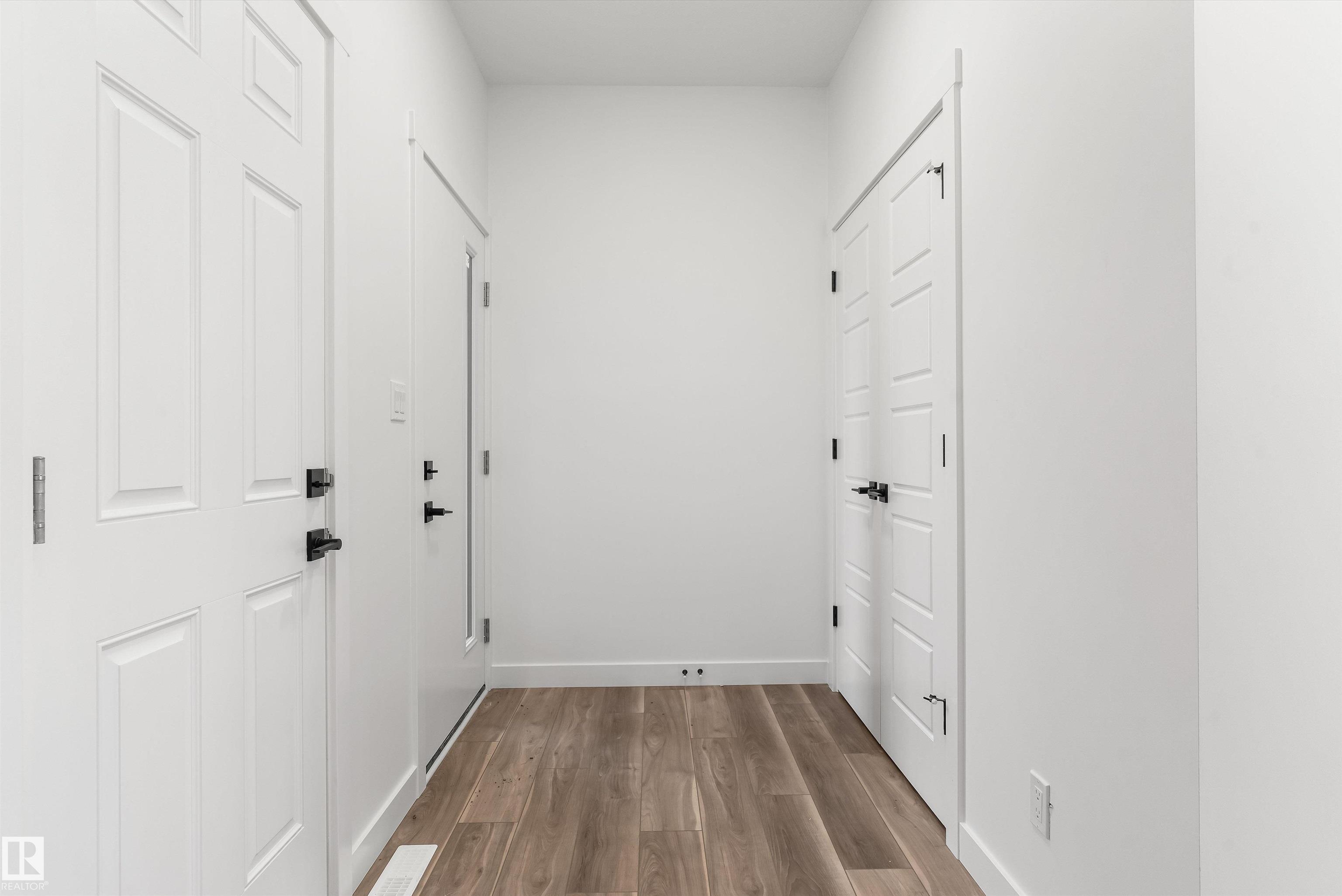 Picture for 19131 20 AV NW