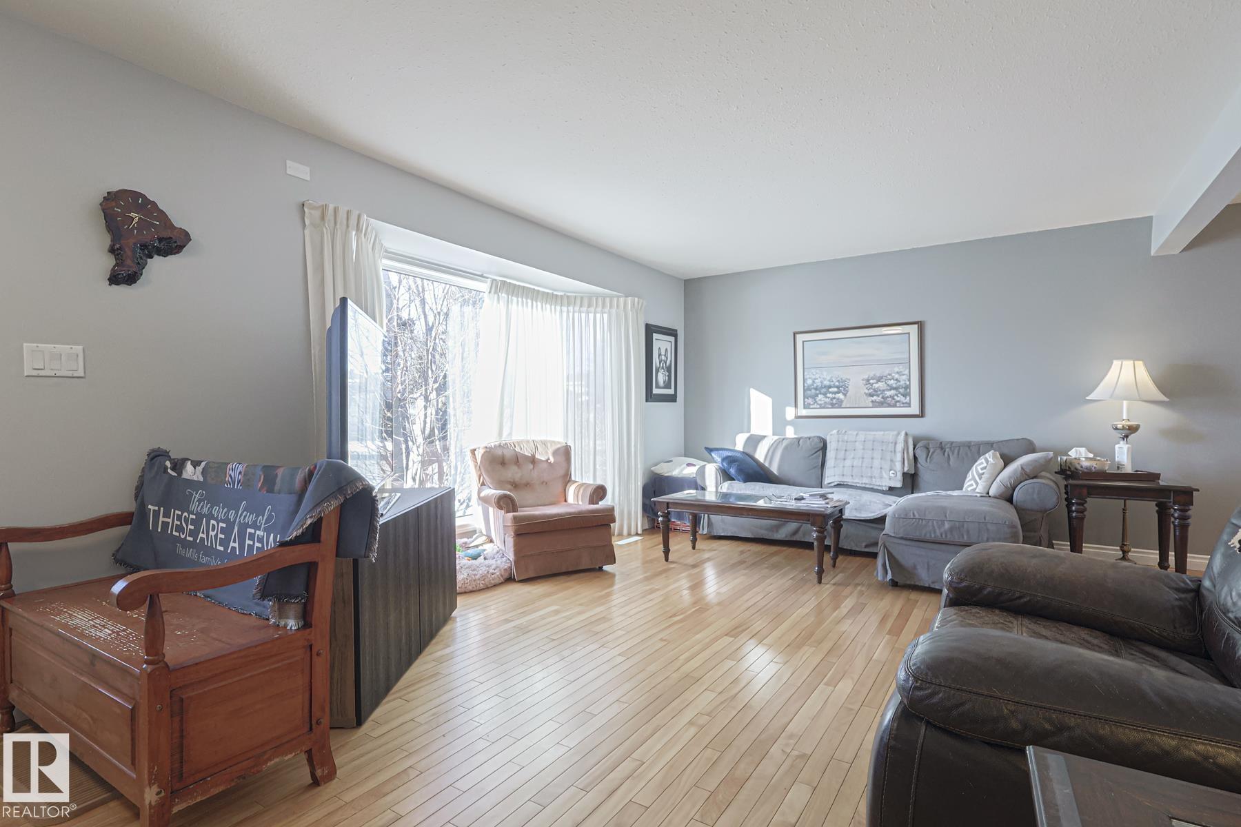 Photo 2 at 11148 41 Avenue NW, Royal Gardens, Edmonton