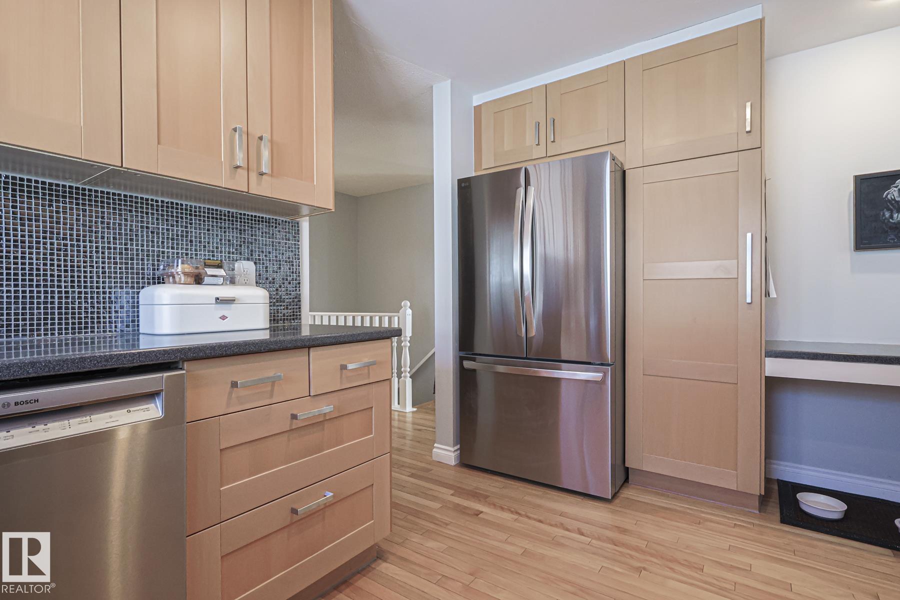 Photo 12 at 11148 41 Avenue NW, Royal Gardens, Edmonton