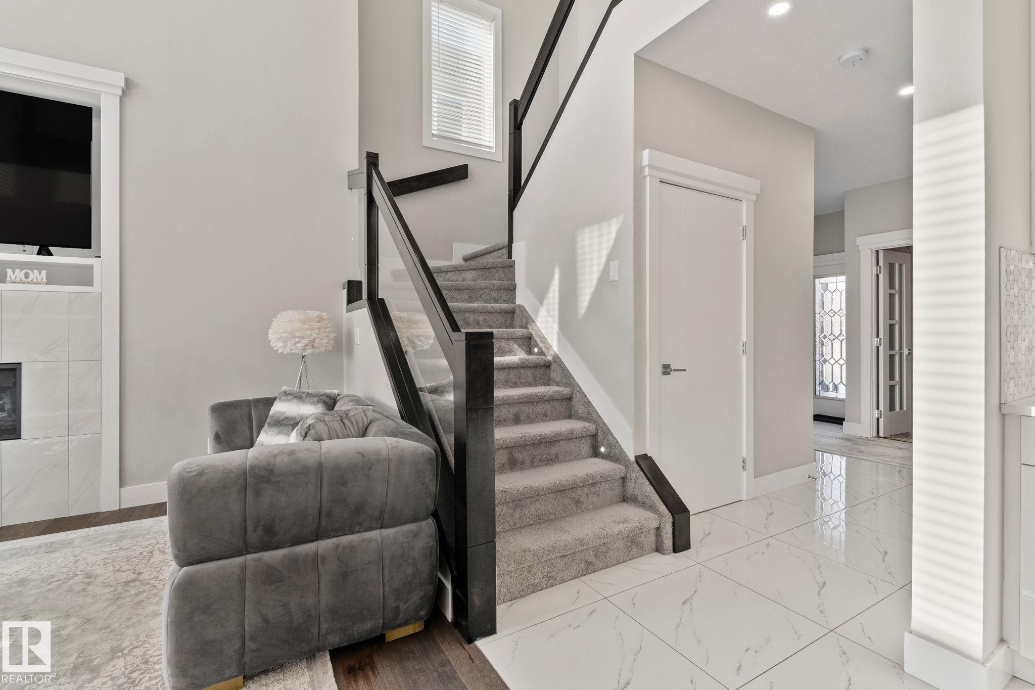 Photo 20 at 1611 158 Street SW, Glenridding Heights, Edmonton