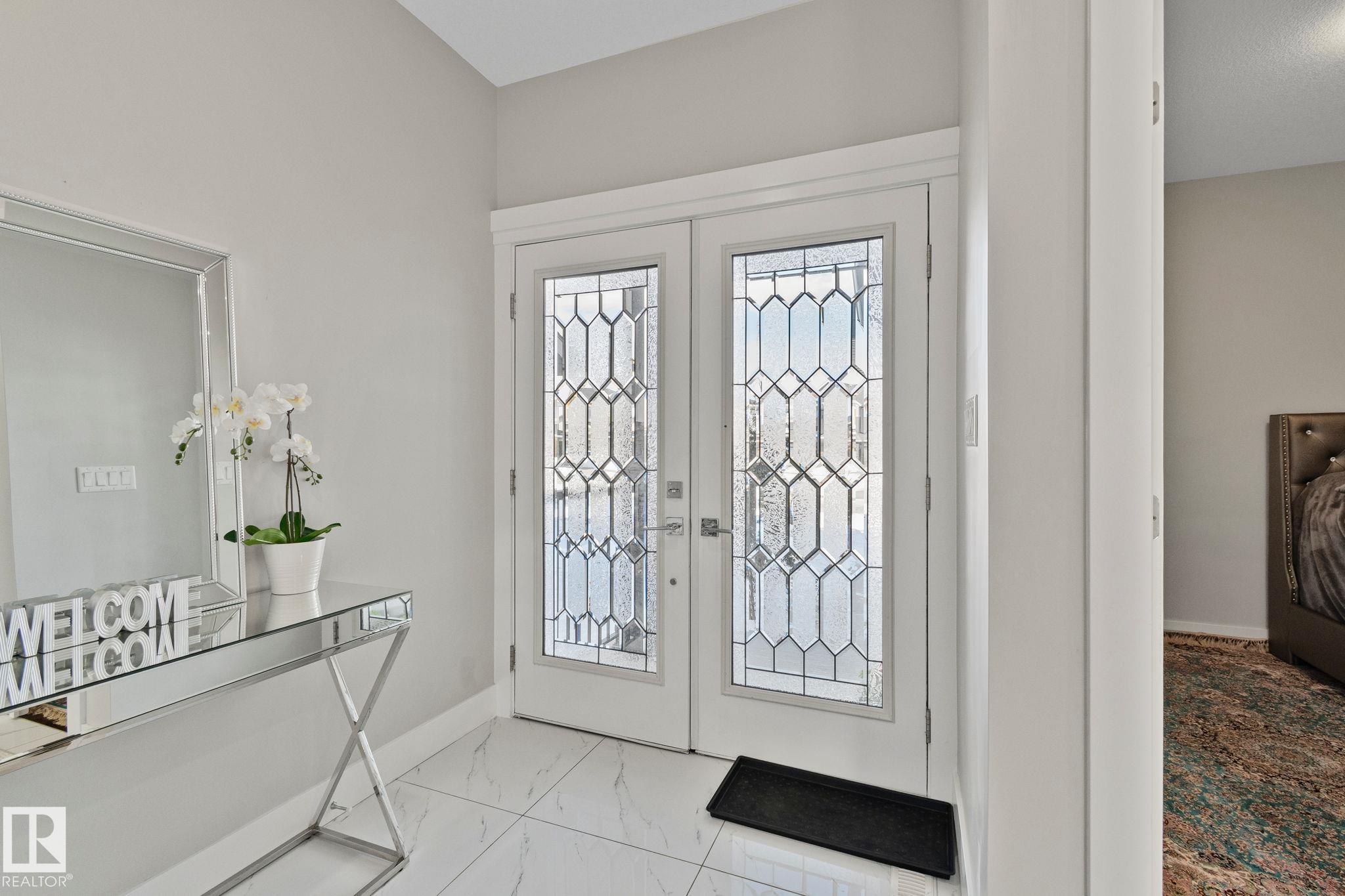 Photo 3 at 1611 158 Street SW, Glenridding Heights, Edmonton