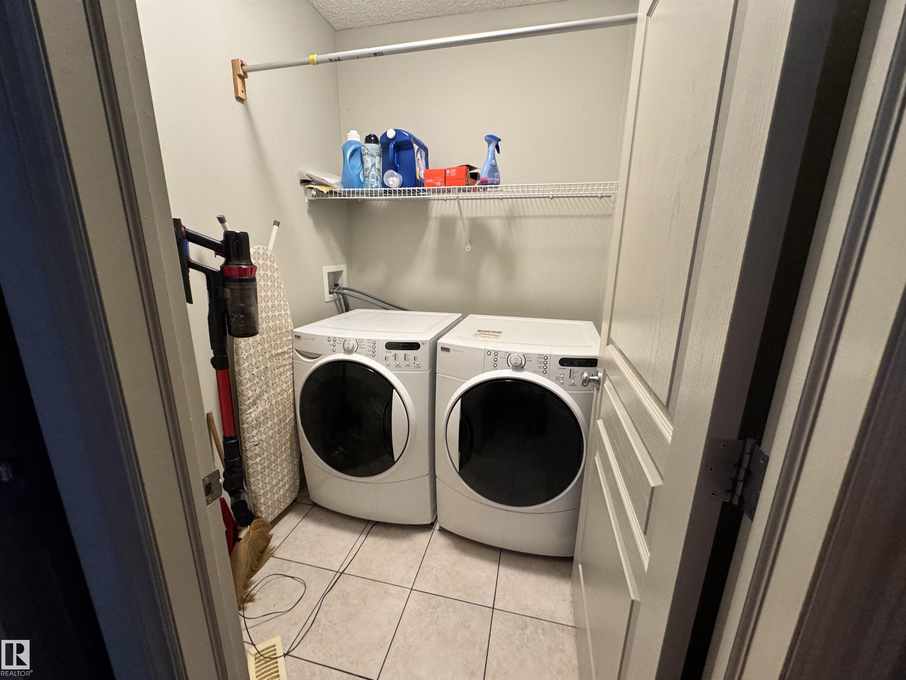 Photo 15 at 3804 Mclean Close SW, Macewan, Edmonton