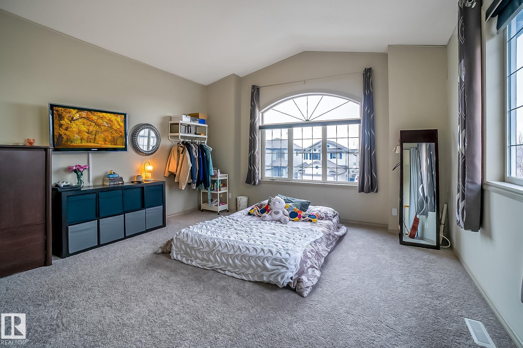 Photo 16 at 3804 Mclean Close SW, Macewan, Edmonton