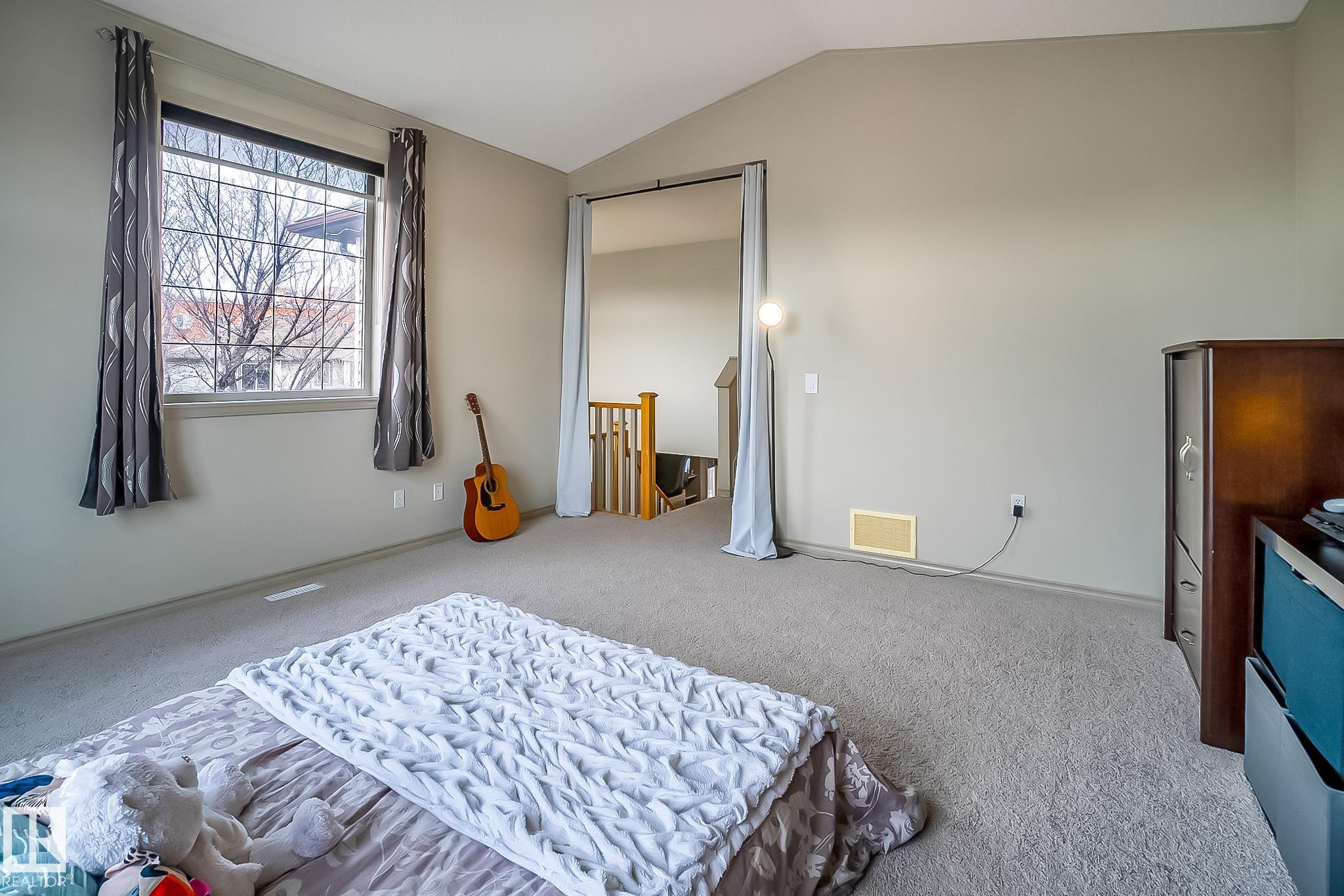 Photo 18 at 3804 Mclean Close SW, Macewan, Edmonton