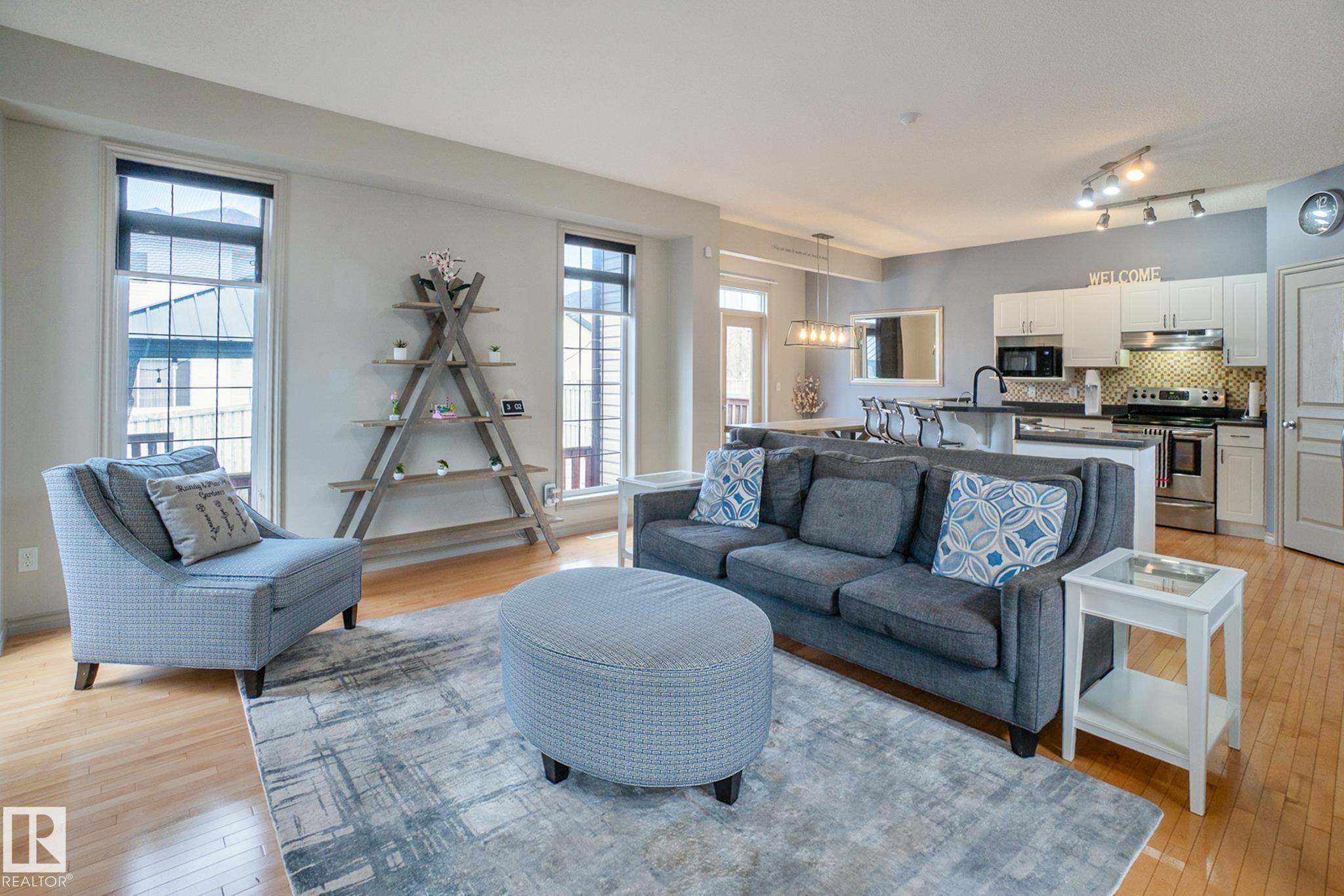 Photo 6 at 3804 Mclean Close SW, Macewan, Edmonton