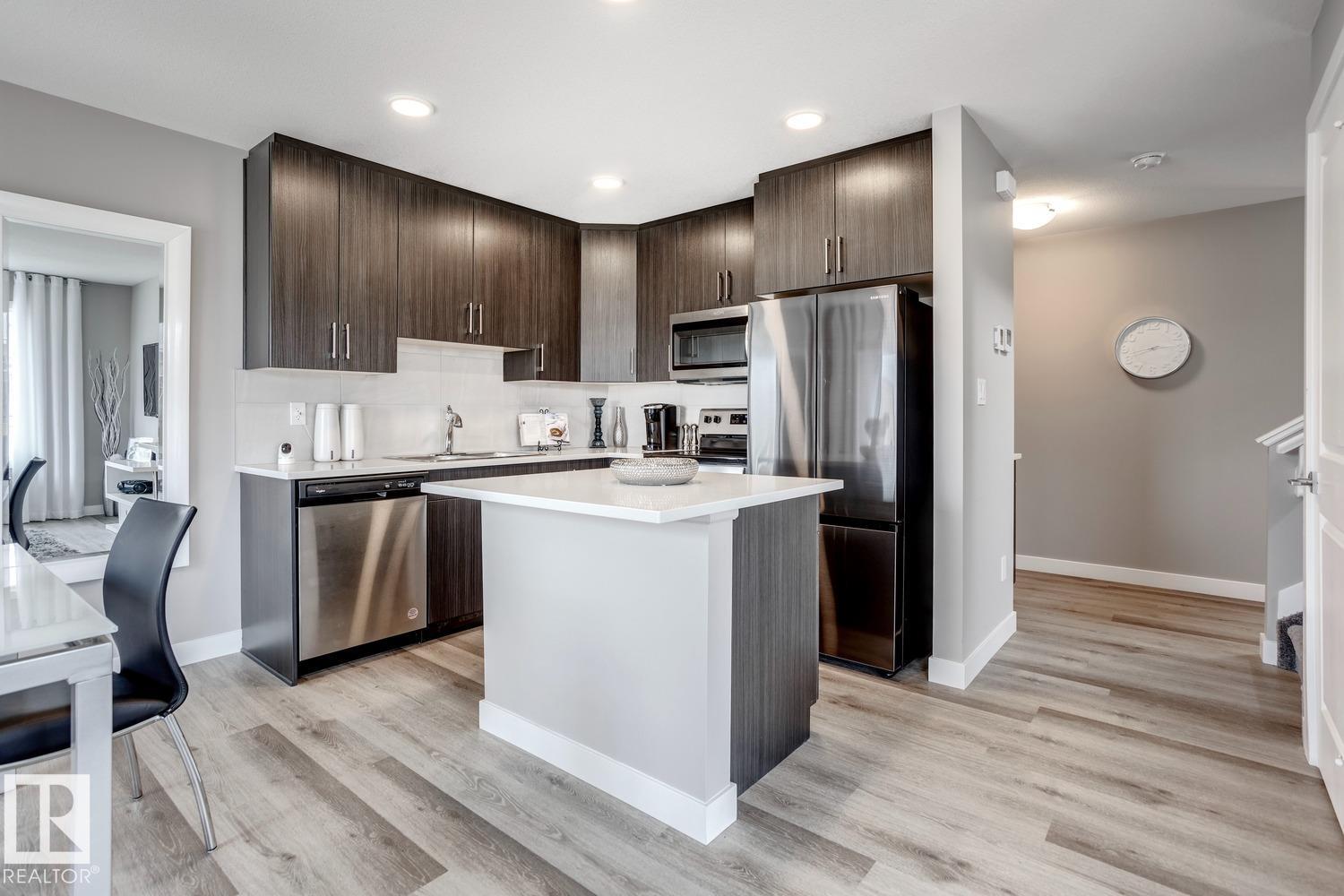 Photo 9 at 46 - 13139 205 Street NW, Trumpeter Area, Edmonton