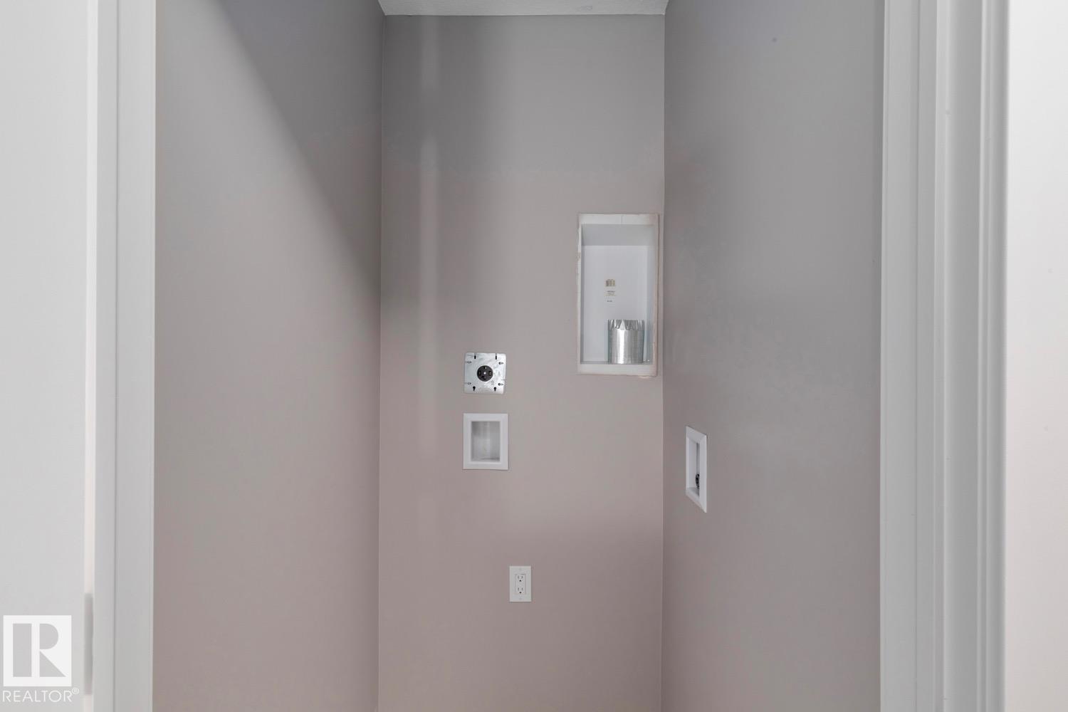 Photo 16 at 47 - 13139 205 Street NW, Trumpeter Area, Edmonton