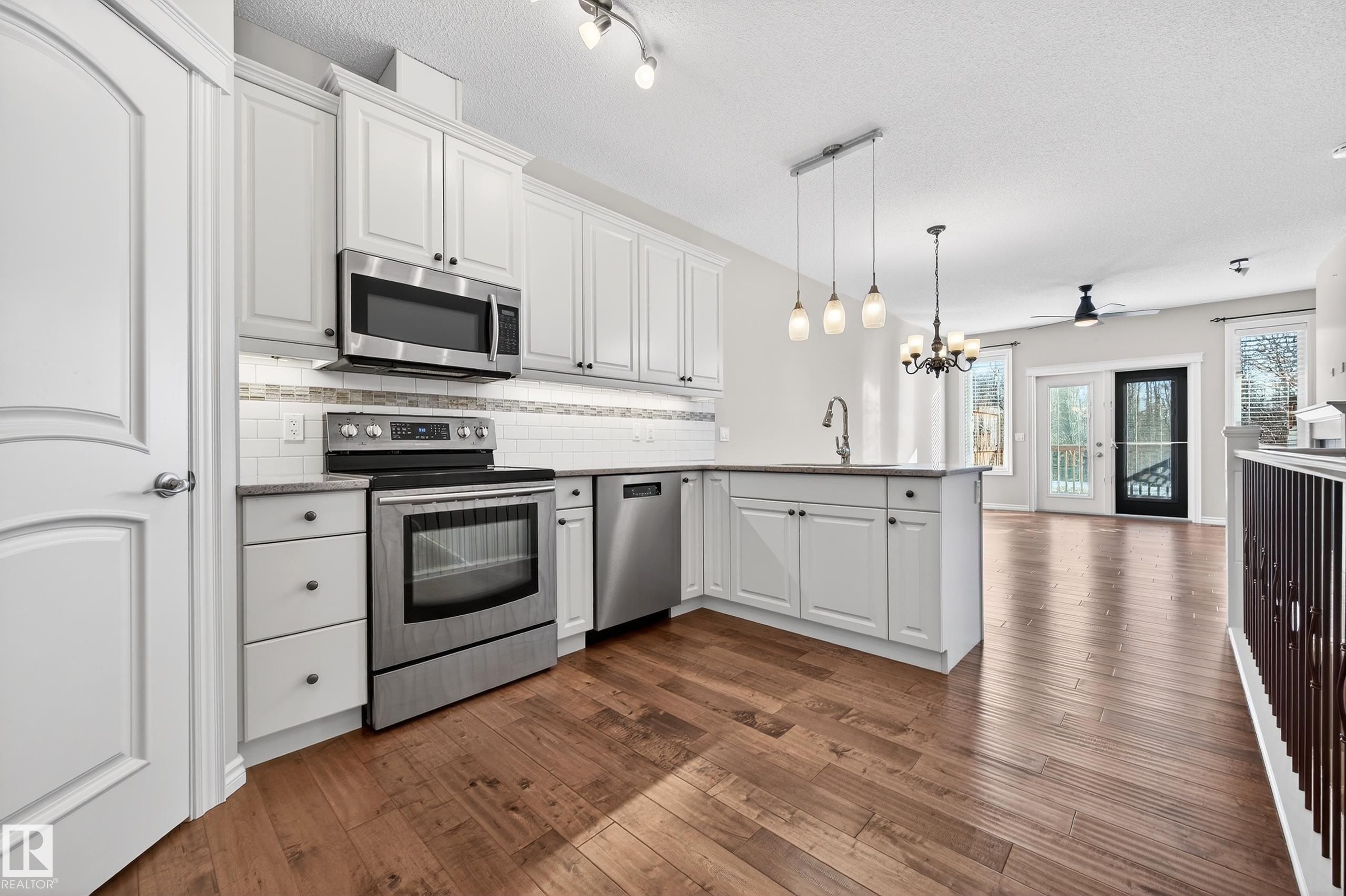 Photo 13 at 5 - 5300 Sunview Lane, Summerwood, Sherwood Park