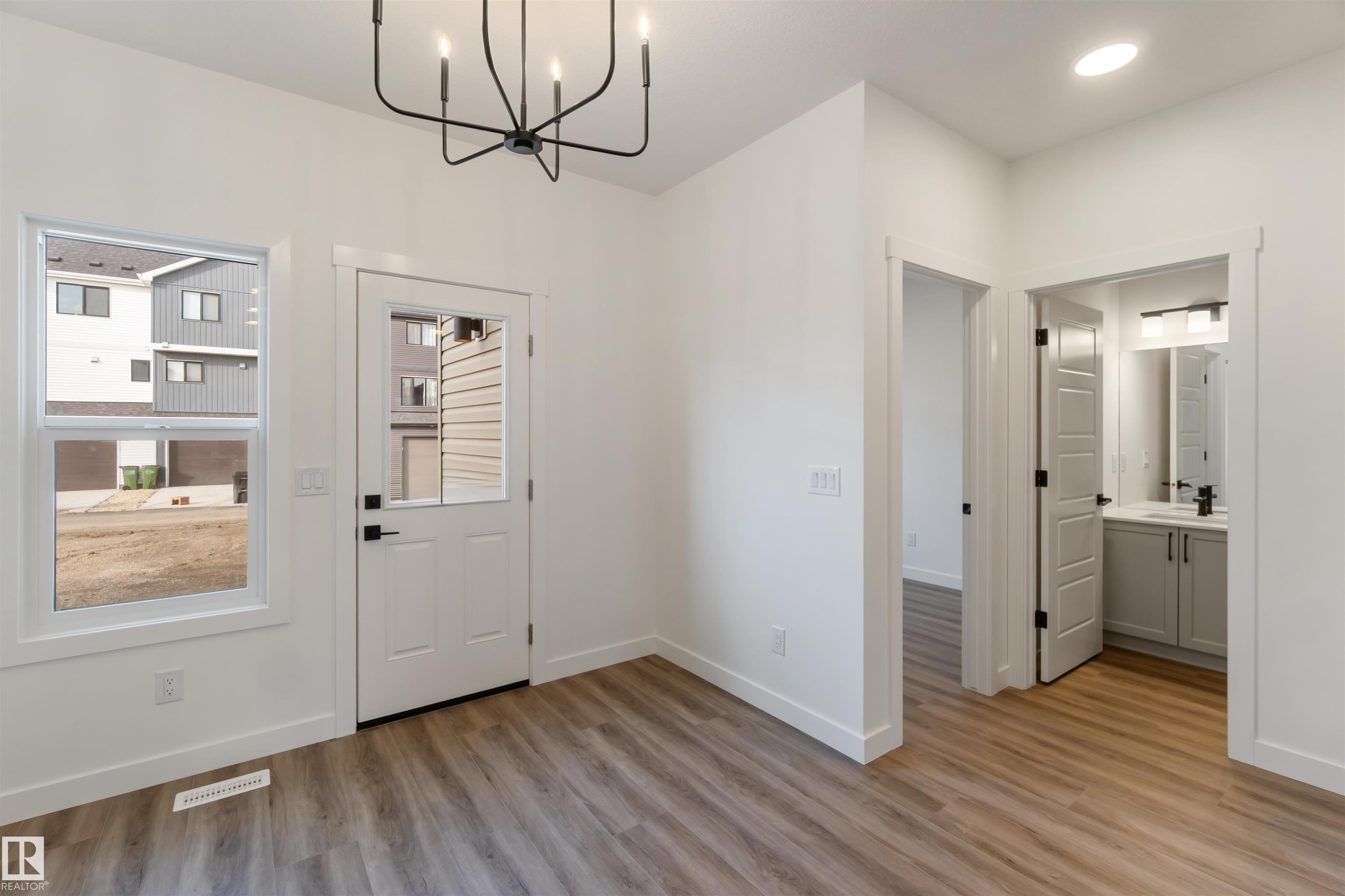 Photo 15 at 1060 14 Avenue NW, Aster, Edmonton