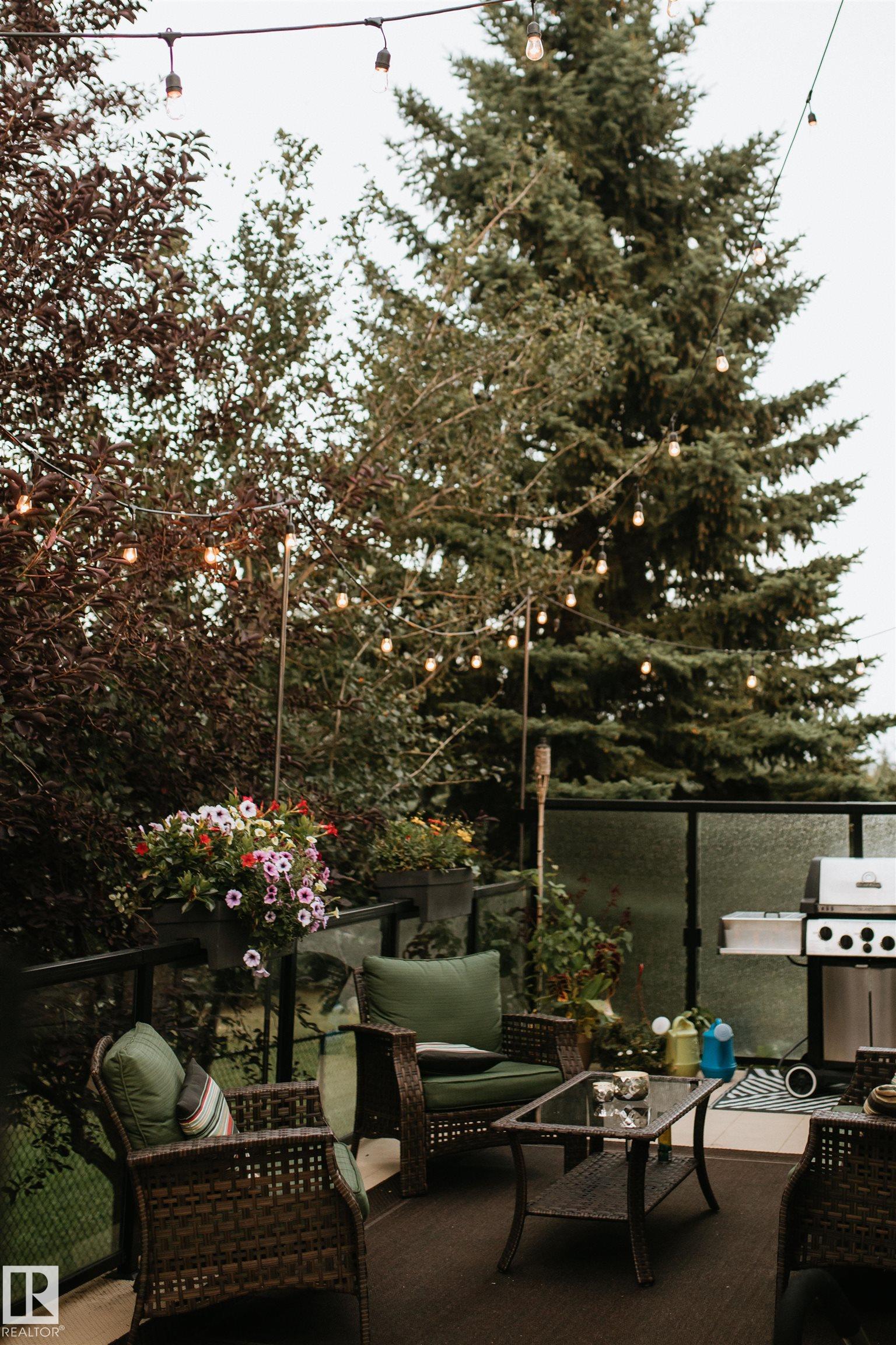 15 Olmstead Court, Oakmont, St. Albert