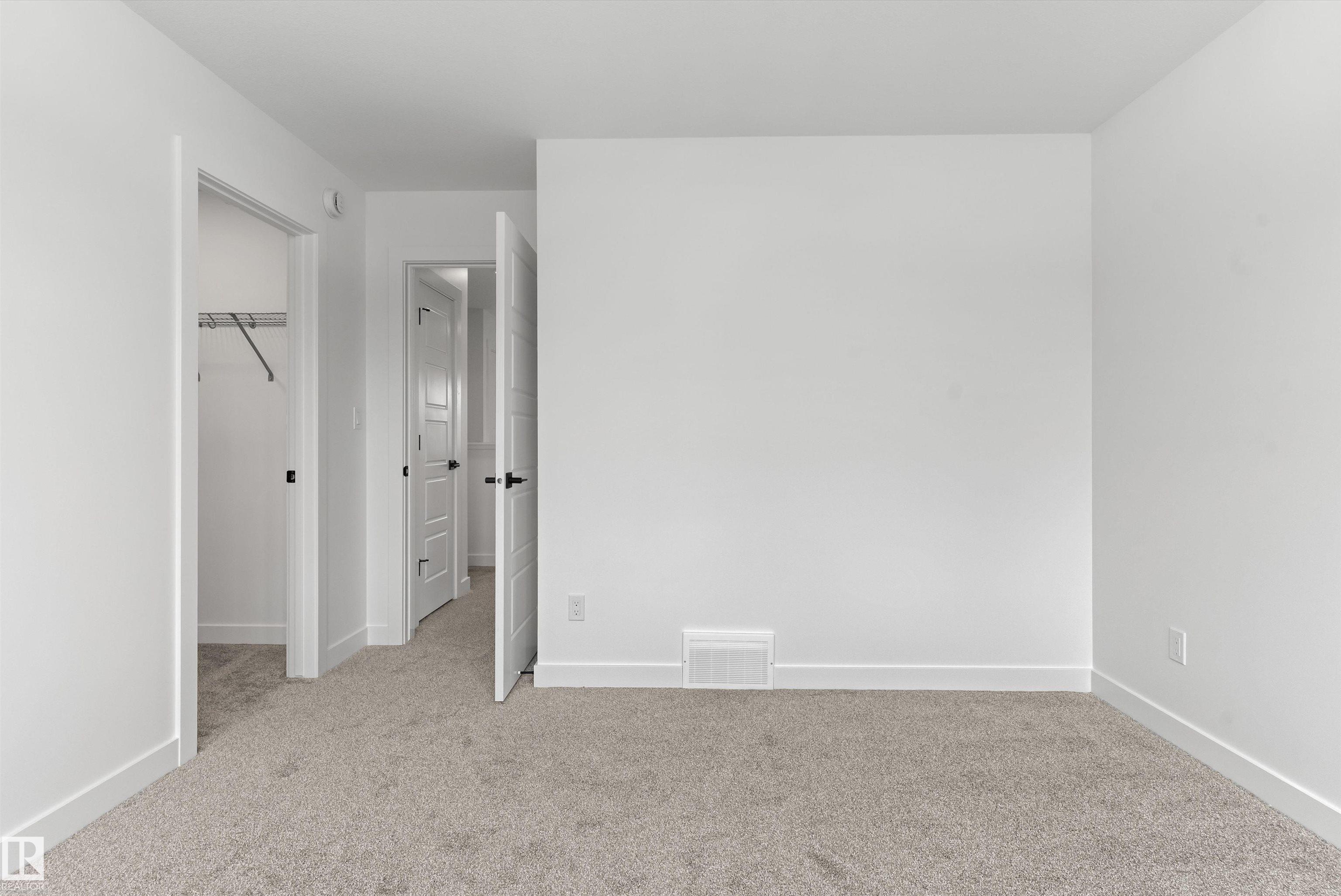 https://zimg.paragon.ice.com/ParagonImages/Property/PM/RAE/225390057/33/0/0/1675eb7676e39276de9d494a19c59e4c/1/9f72fda96ac26b481f14c84b0c97f75b/225390057-ca5f78df-63f4-4e83-9359-8c3620156334.JPG