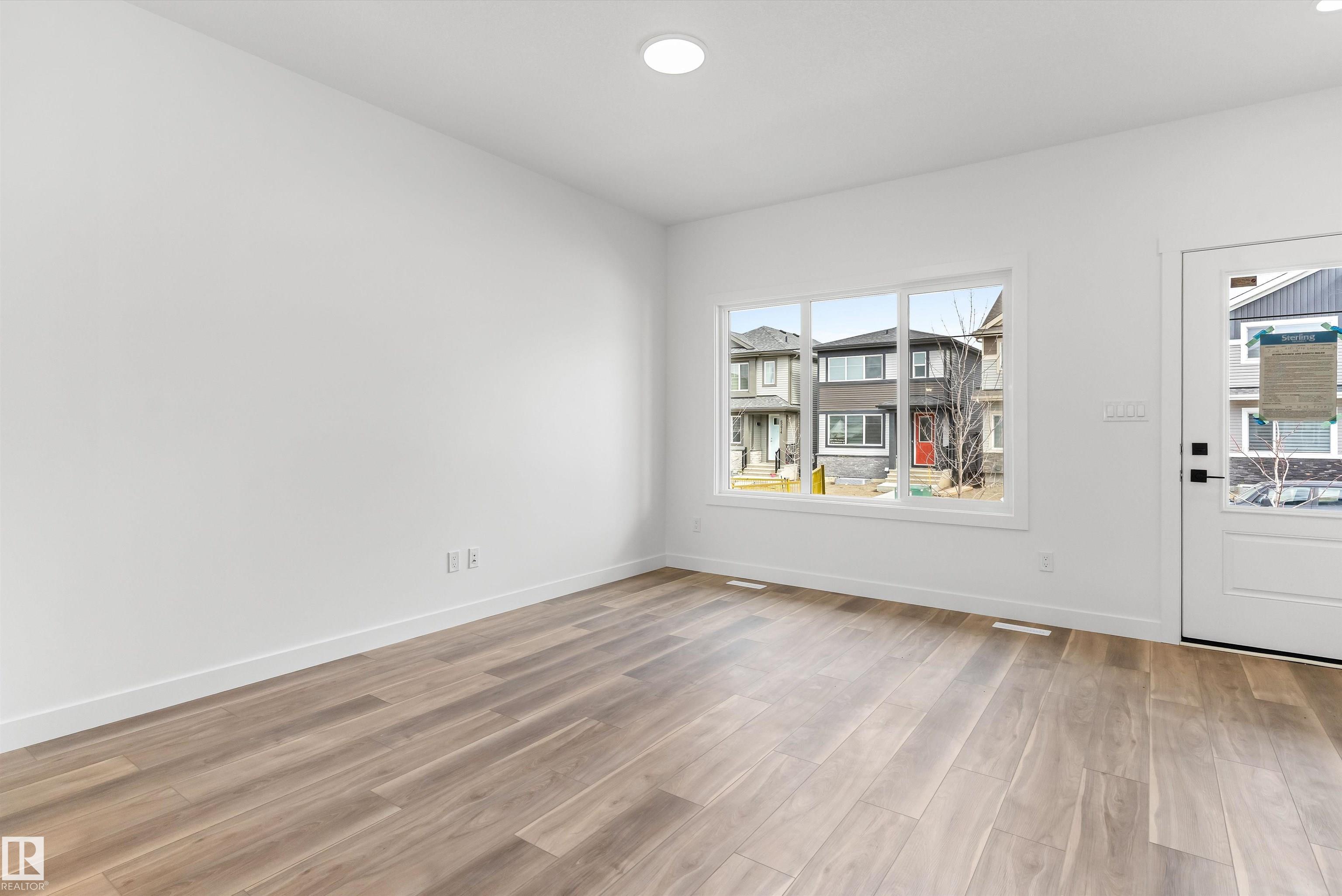 Picture for 6261 175A AV NW