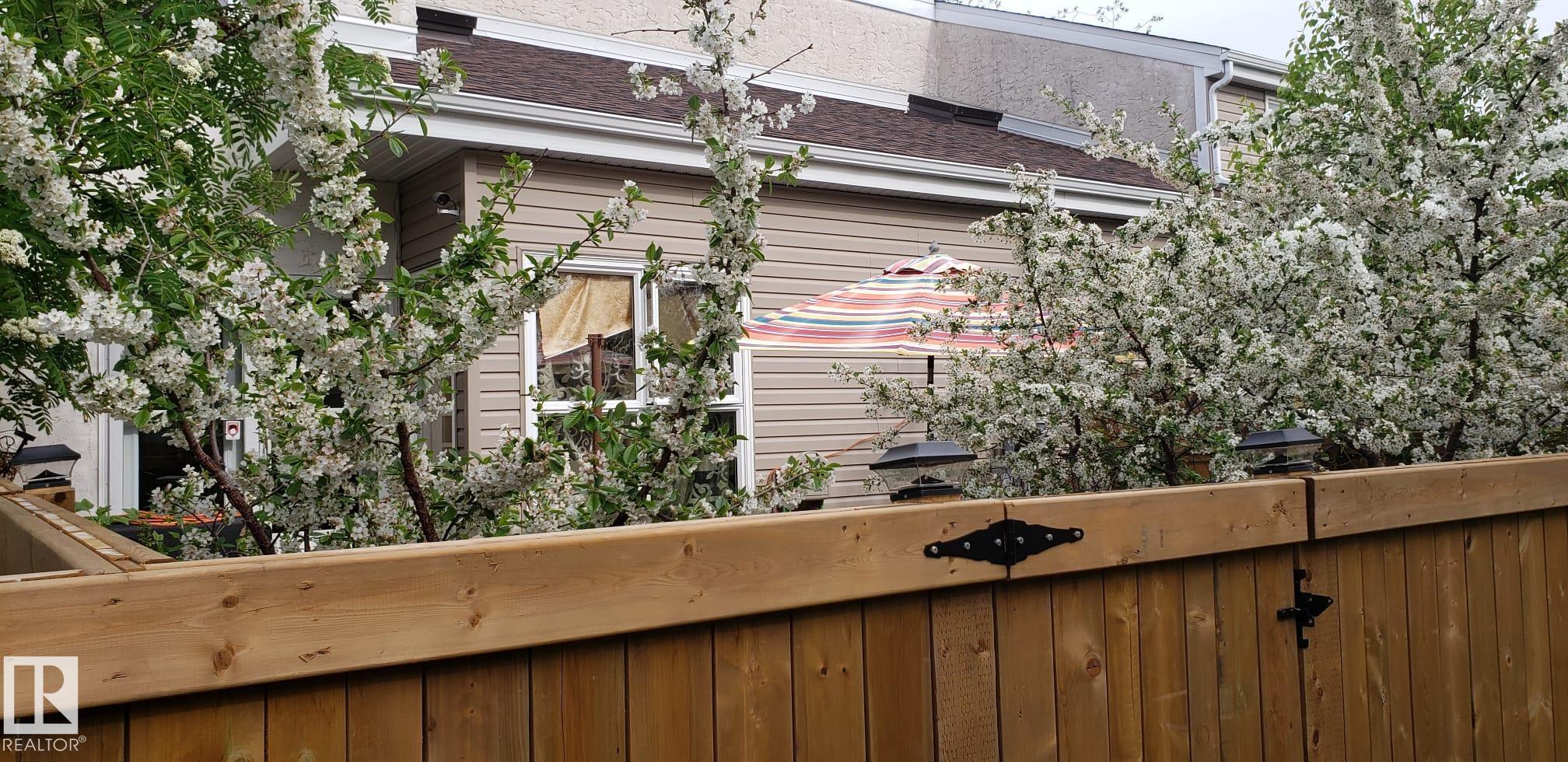 Photo 27 at 230 Chateau Place NW, Belmead, Edmonton