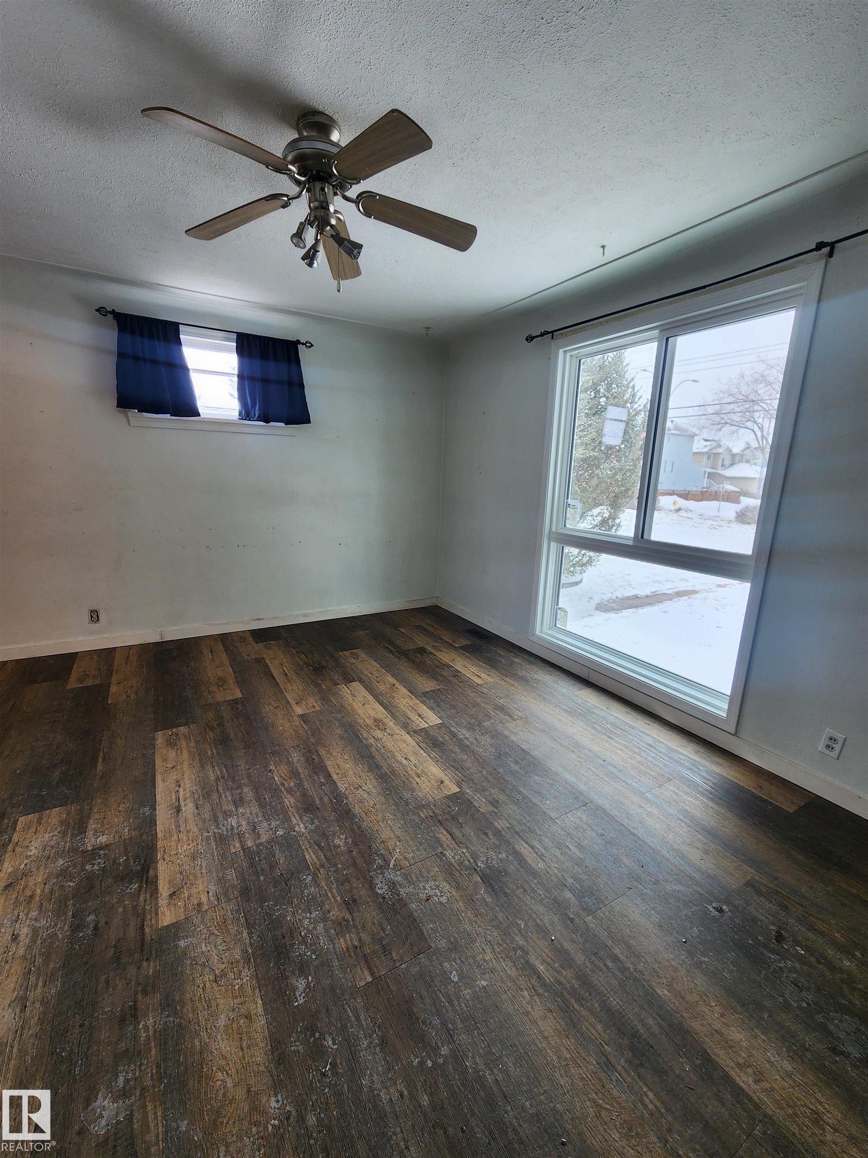 Photo 17 at 10305 98 Avenue, Old Fort Saskatchewan, Fort Saskatchewan